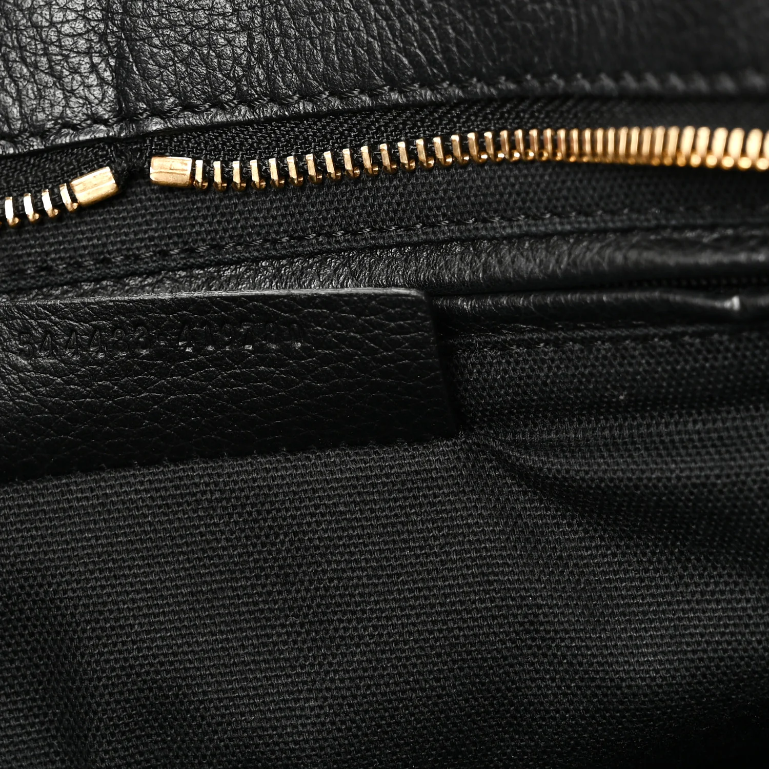 Pebbled Calfskin Small Skull Padlock Zip Around Tote Black - Image 7