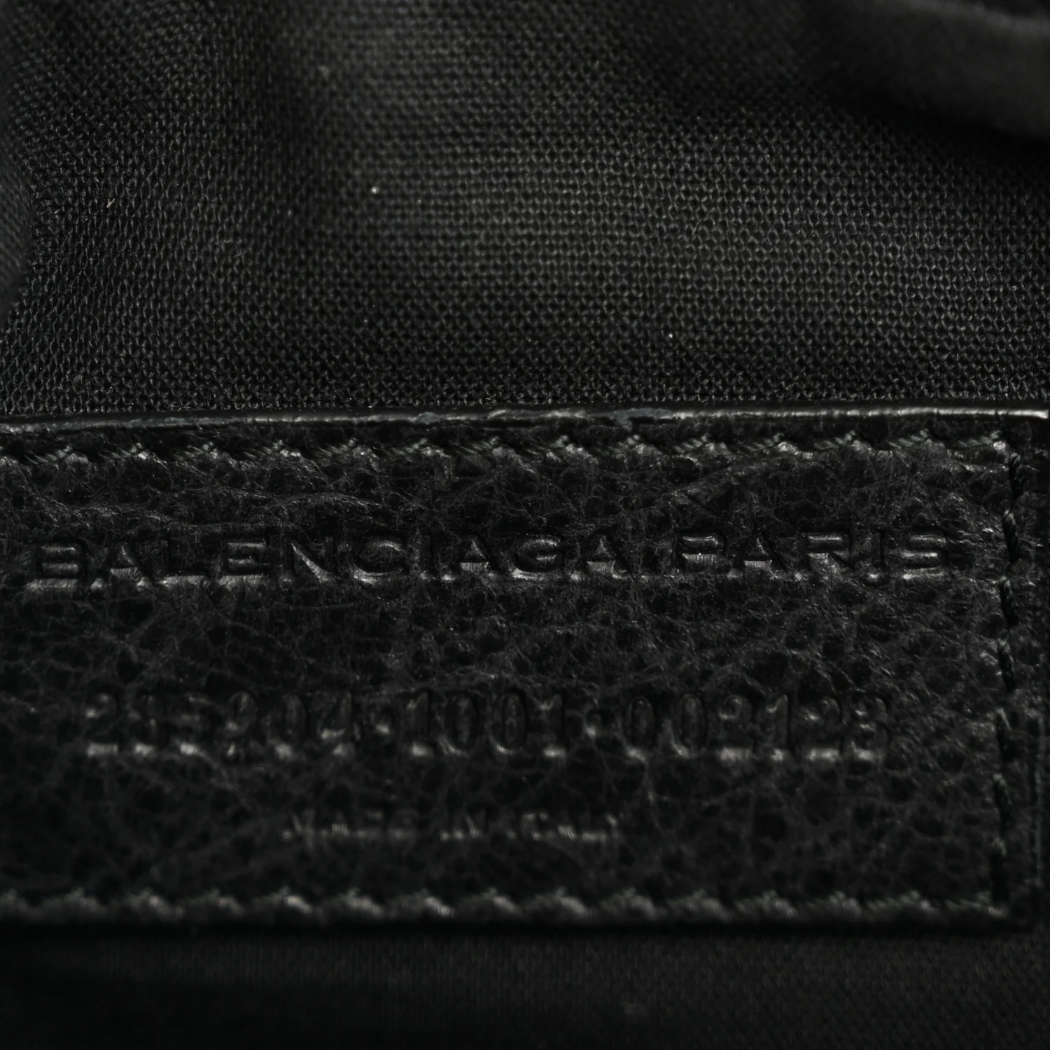 Agneau Arena Classic Hardware Grip Wallet Black - Image 6