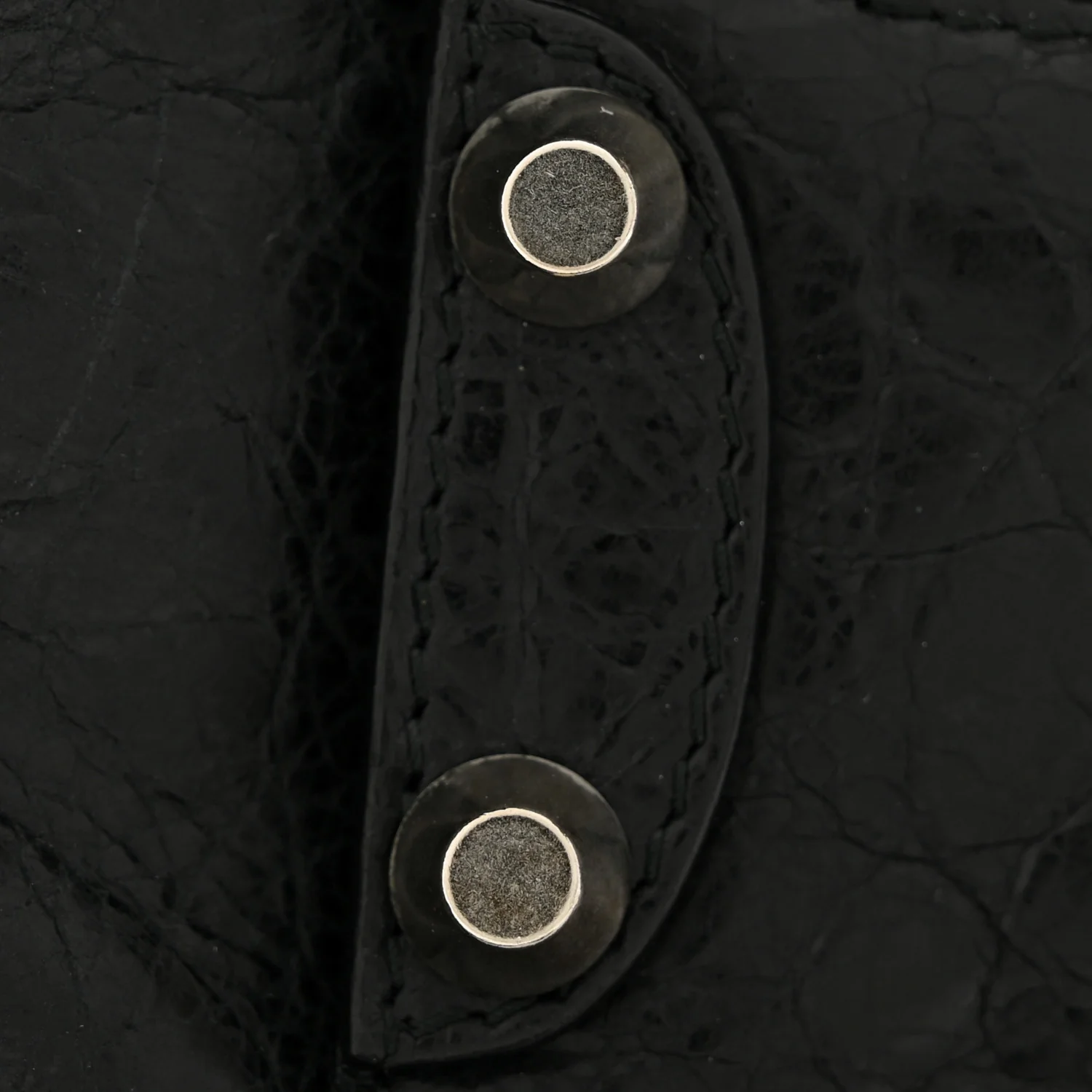 Agneau Arena Classic Hardware Grip Wallet Black - Image 7