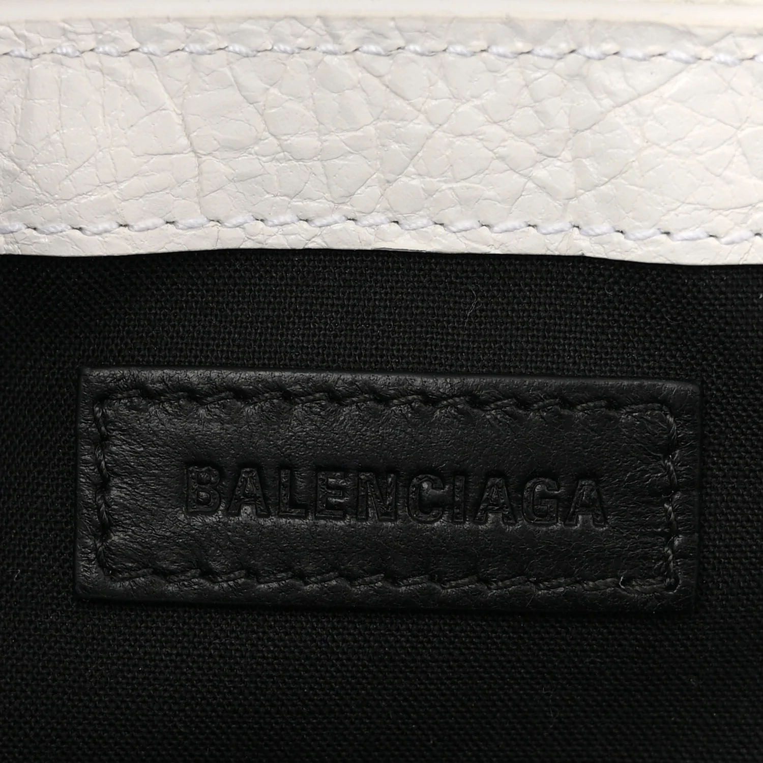 Agneau Arena Le Cagole Sling Bag XS Optic White - Image 6
