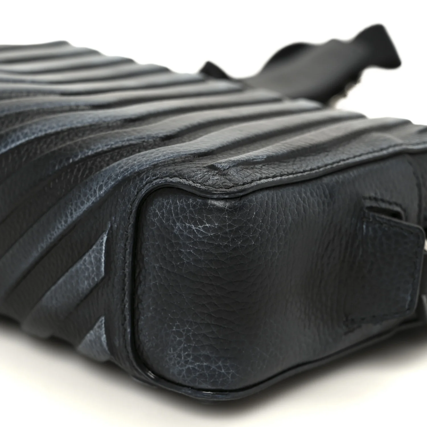 Grained Calfskin Embossed Car Camera Bag Black White Dirt - Image 11