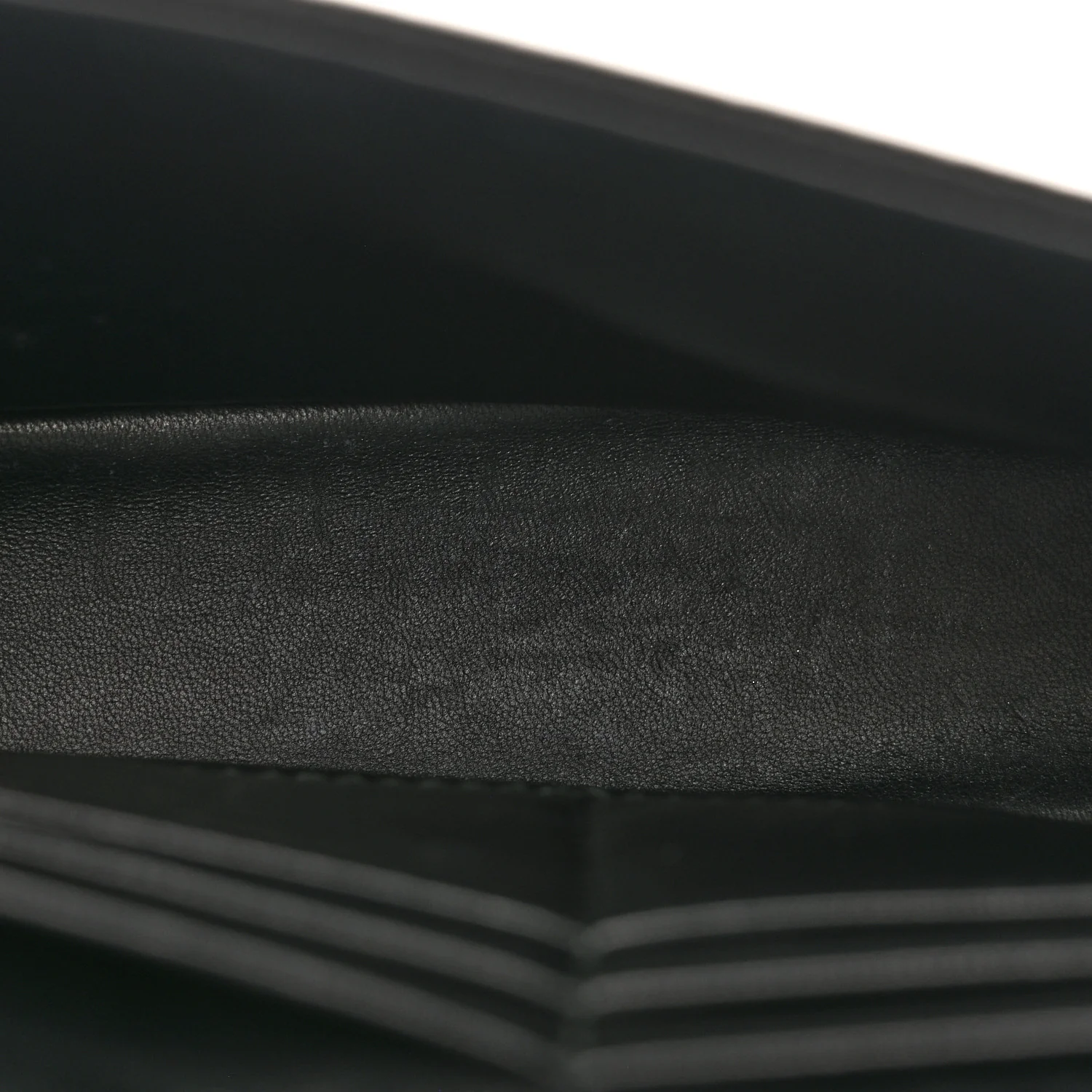 Grained Calfskin Graffiti BB Chain Wallet Black Bleu Violet - Image 5