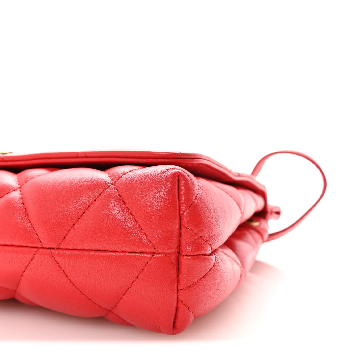 Nappa Calfskin Quilted Medium Touch B Shoulder Bag Bright Red - Image 8