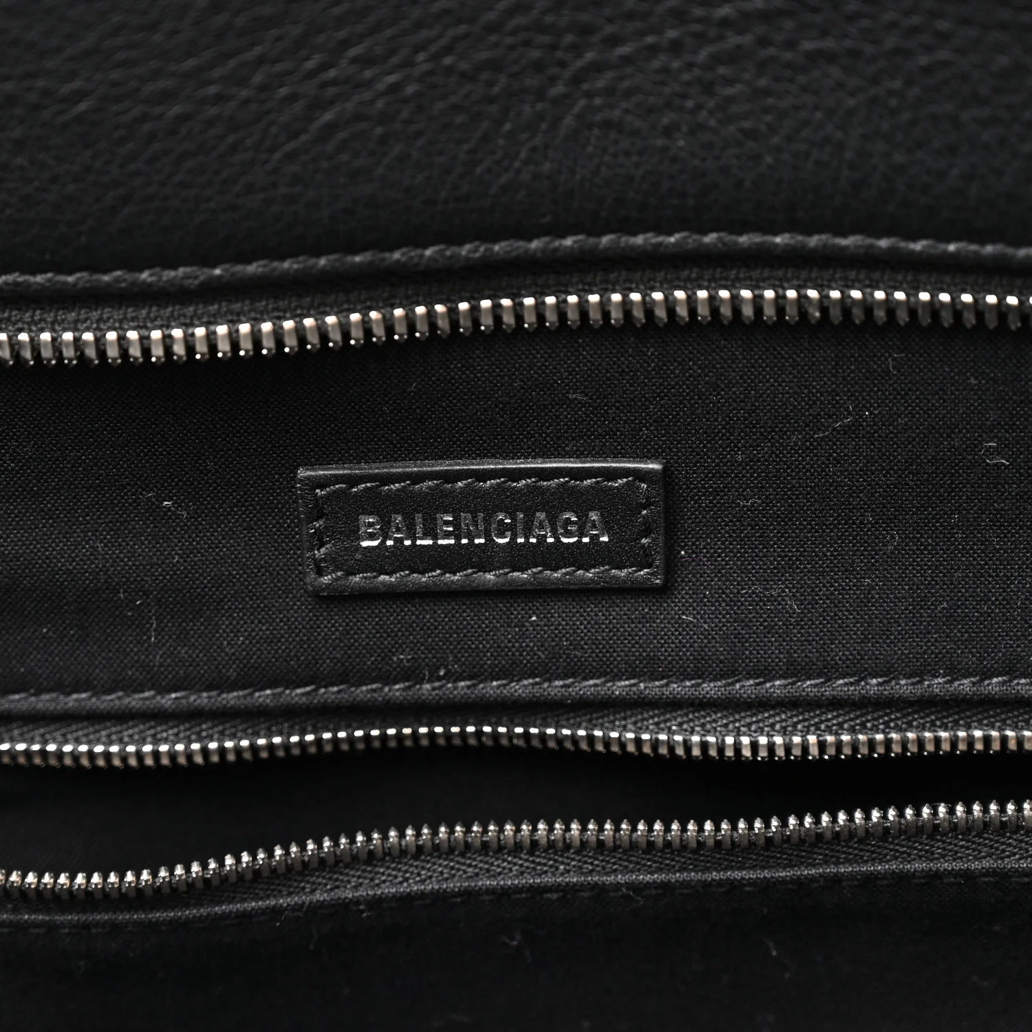 Smooth Calfskin Everyday East West Tote Bag Black - Image 6