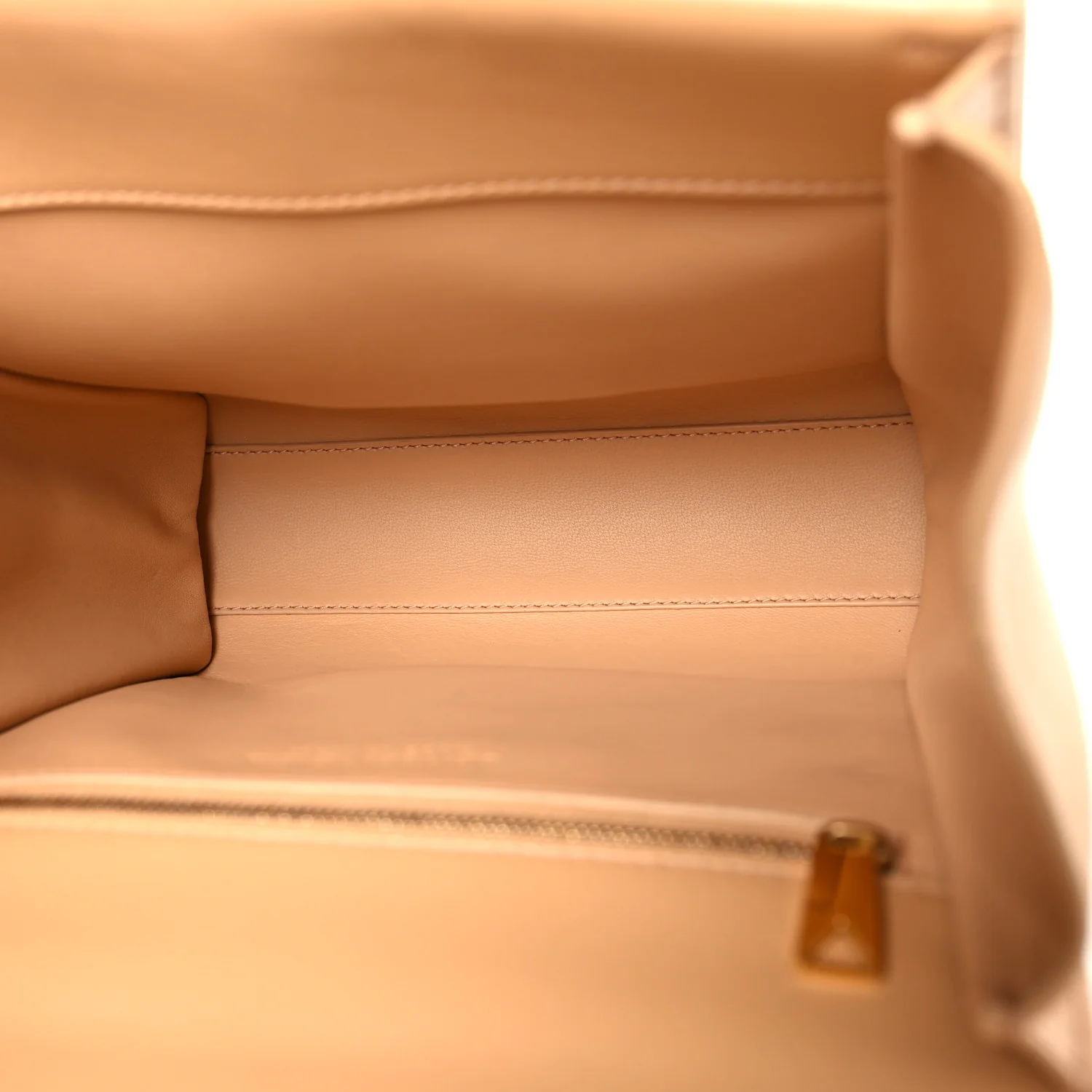 Box Calfskin Nappa Clip Bag Almond Gold - Image 5