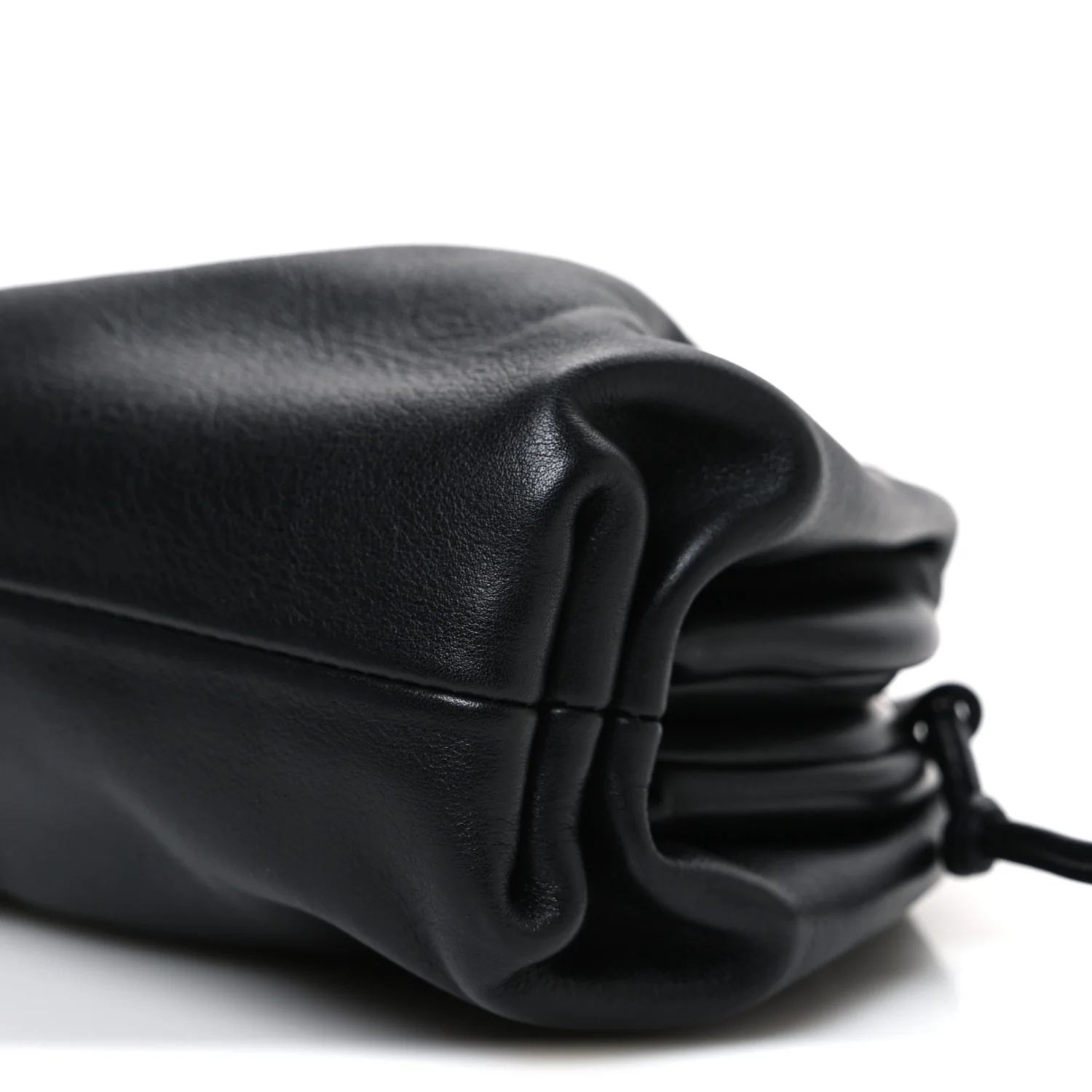 Butter Calfskin The Mini Pouch Black - Image 11