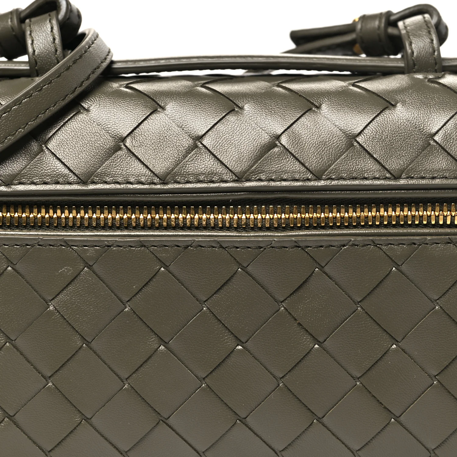 Calfskin Intrecciato Bang Bang Vanity Case Cypress - Image 7