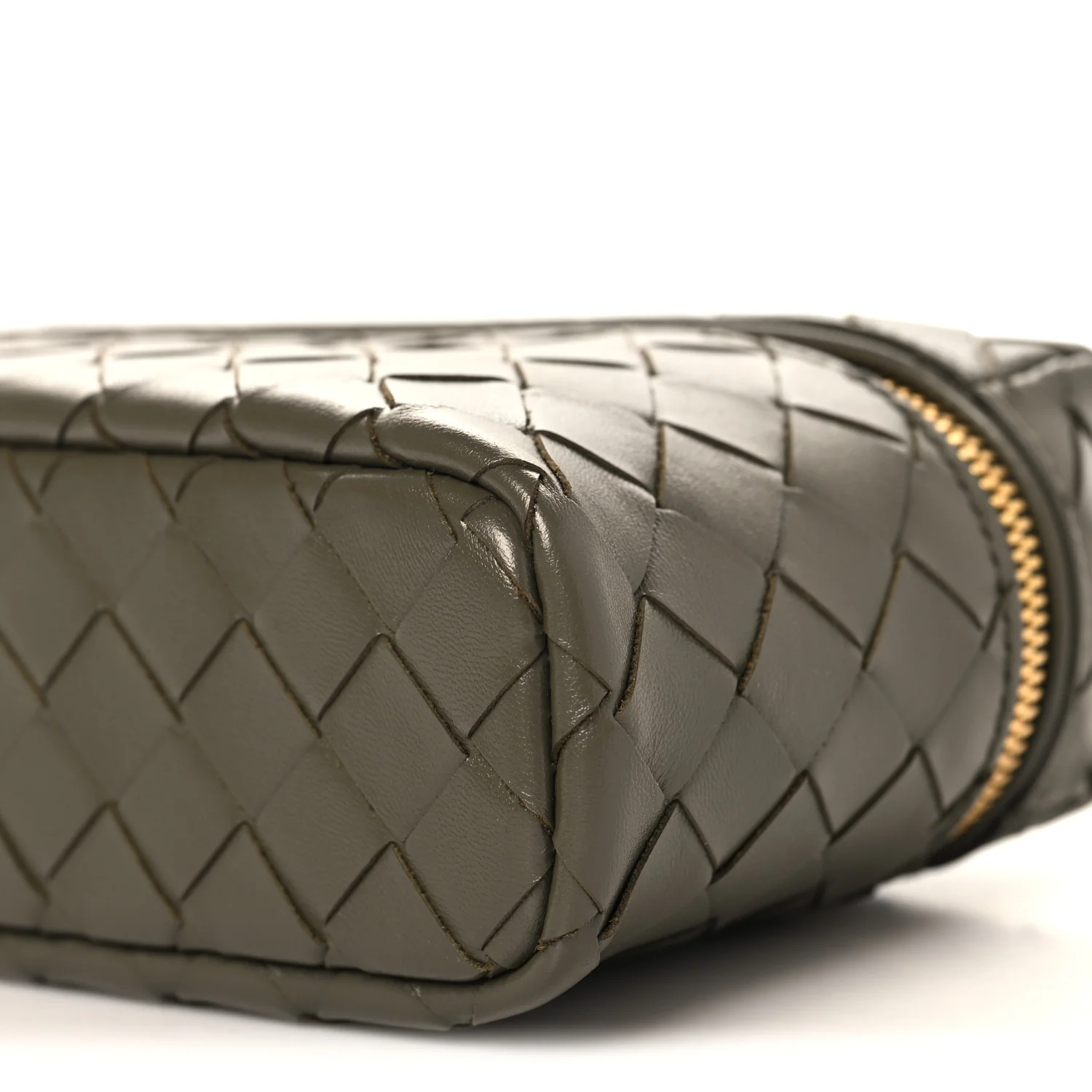 Calfskin Intrecciato Bang Bang Vanity Case Pinecone - Image 9