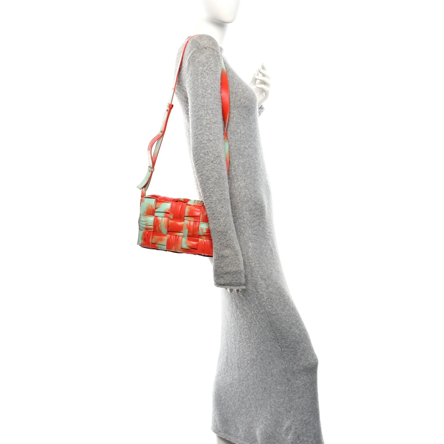 Calfskin Intreccio Plisse Tie Dye Camera Bag Multicolor - Image 2