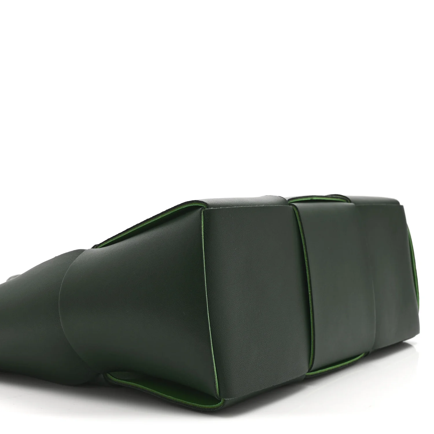 Calfskin Maxi Intrecciato Medium Arco Tote Raintree - Image 9