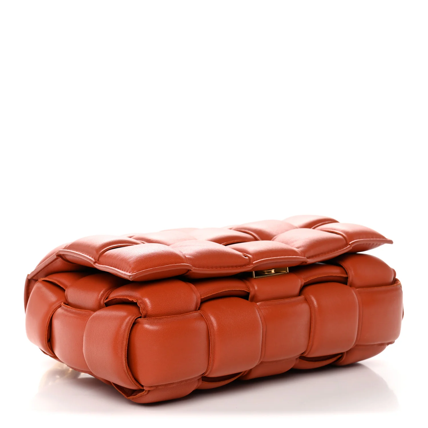 Lambskin Maxi Intreccio Padded Chain Cassette Crossbody Bag Clay - Image 4