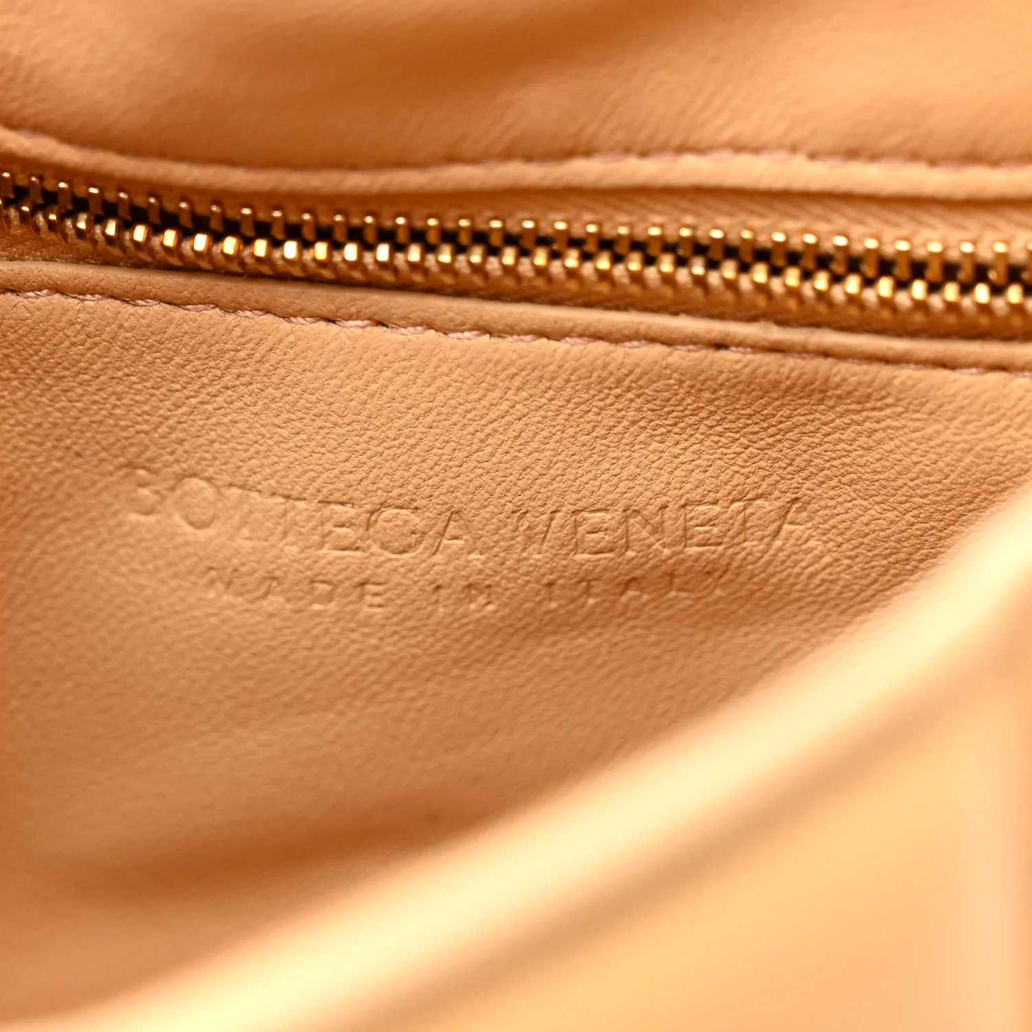 Lambskin Maxi Intreccio Padded Chain Cassette Crossbody Bag Porridge - Image 6