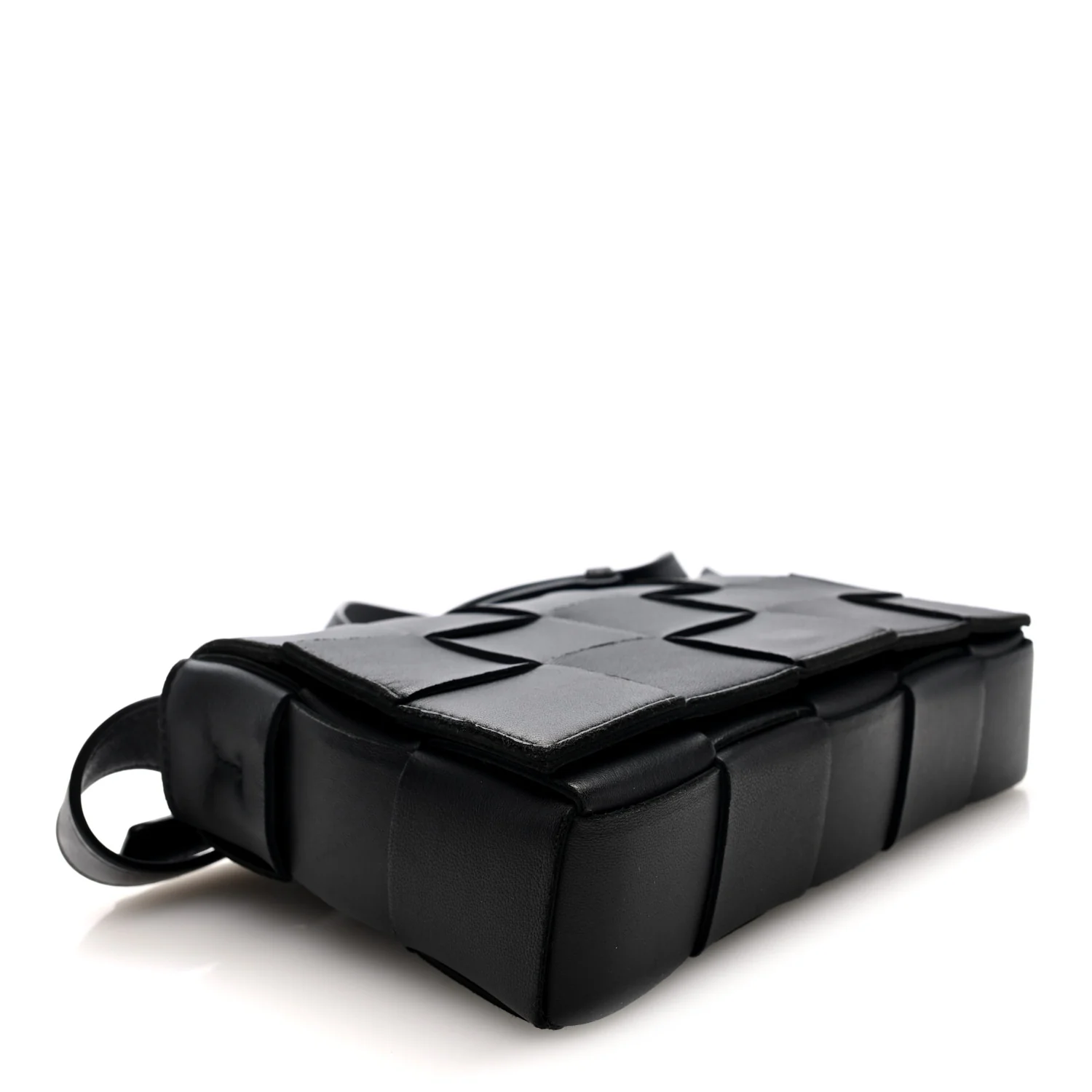 Lambskin Maxi Intreccio Small Cassette Crossbody Bag Black - Image 4