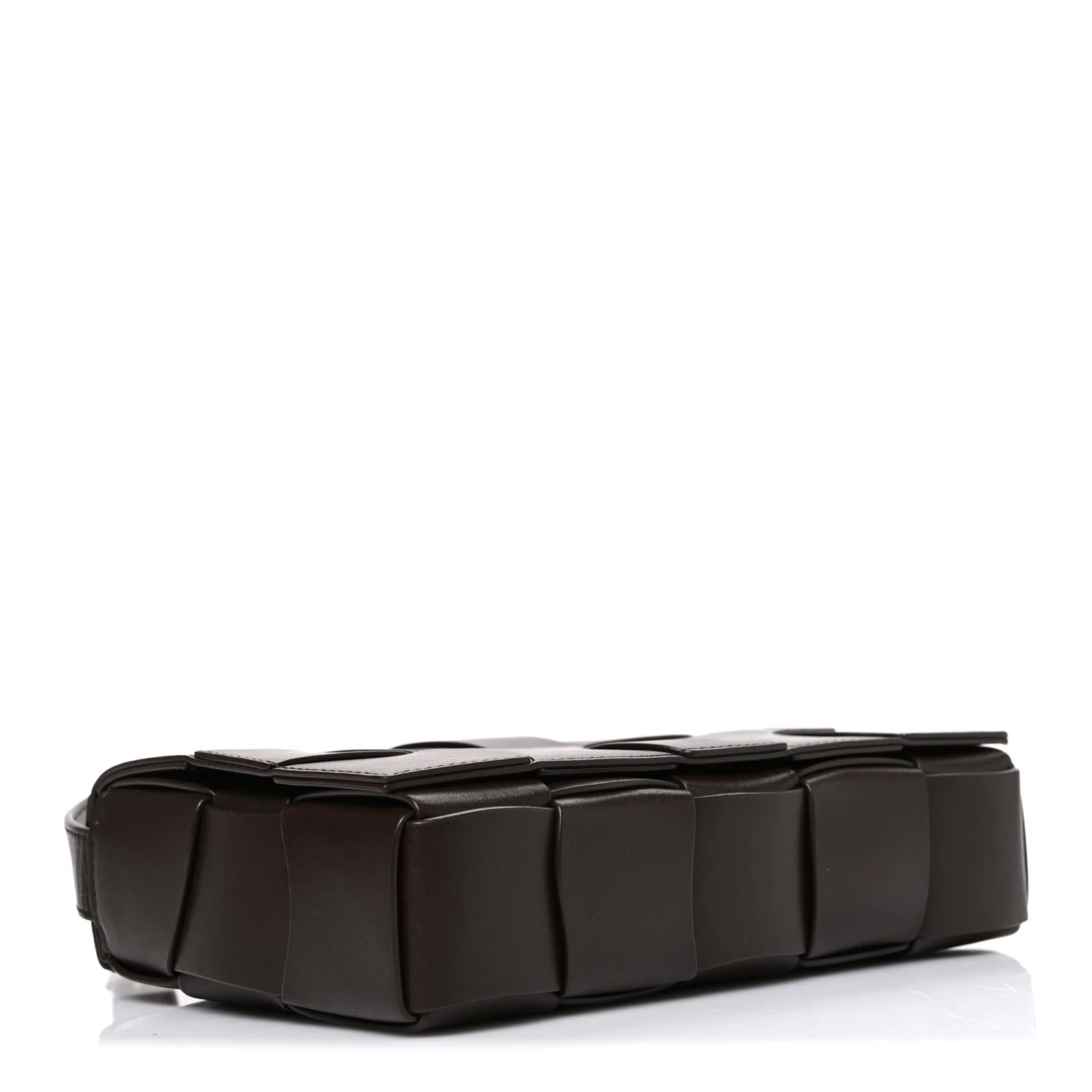 Lambskin Maxi Urban Wave Intrecciato Cassette Crossbody Bag Light Brown - Image 4