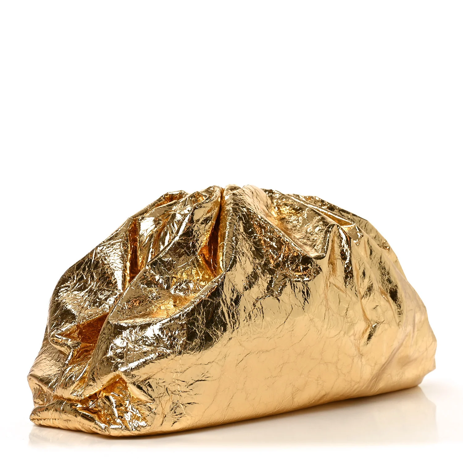 Metallic Crinkled Lambskin The Pouch Oversized Clutch Oro - Image 3