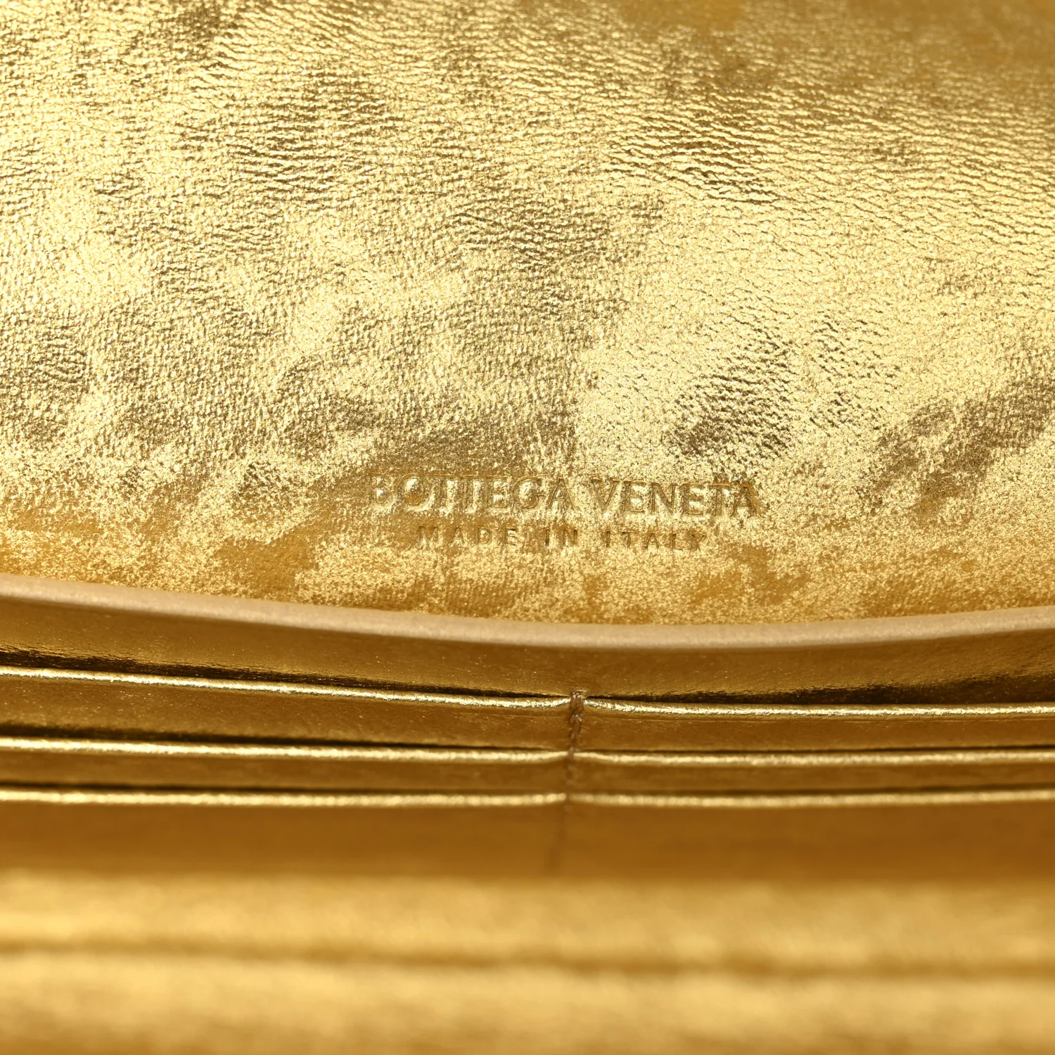 Metallic Satin Lambskin Intrecciato Long Andiamo Top Handle Clutch Gold - Image 6