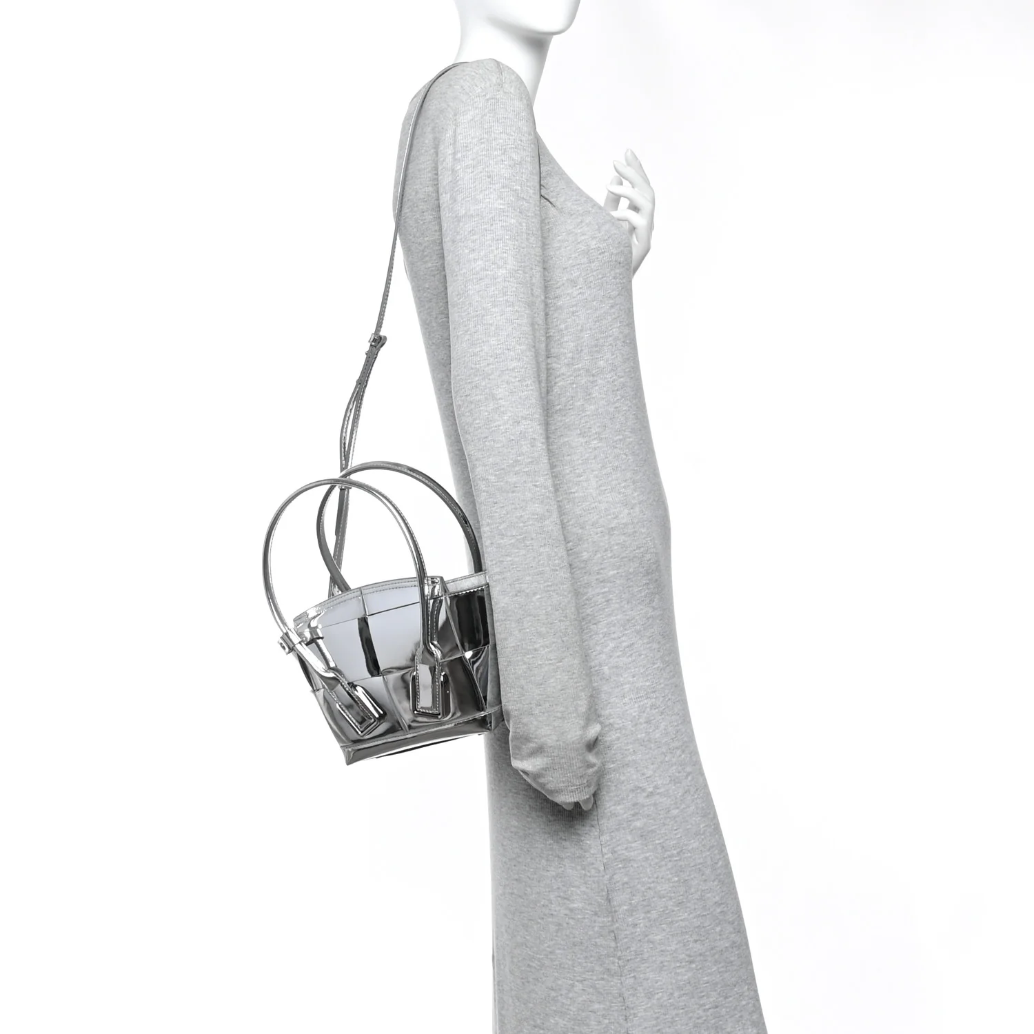 Mirror Laminated Nappa Maxi Intrecciato Mini Arco Silver - Image 2