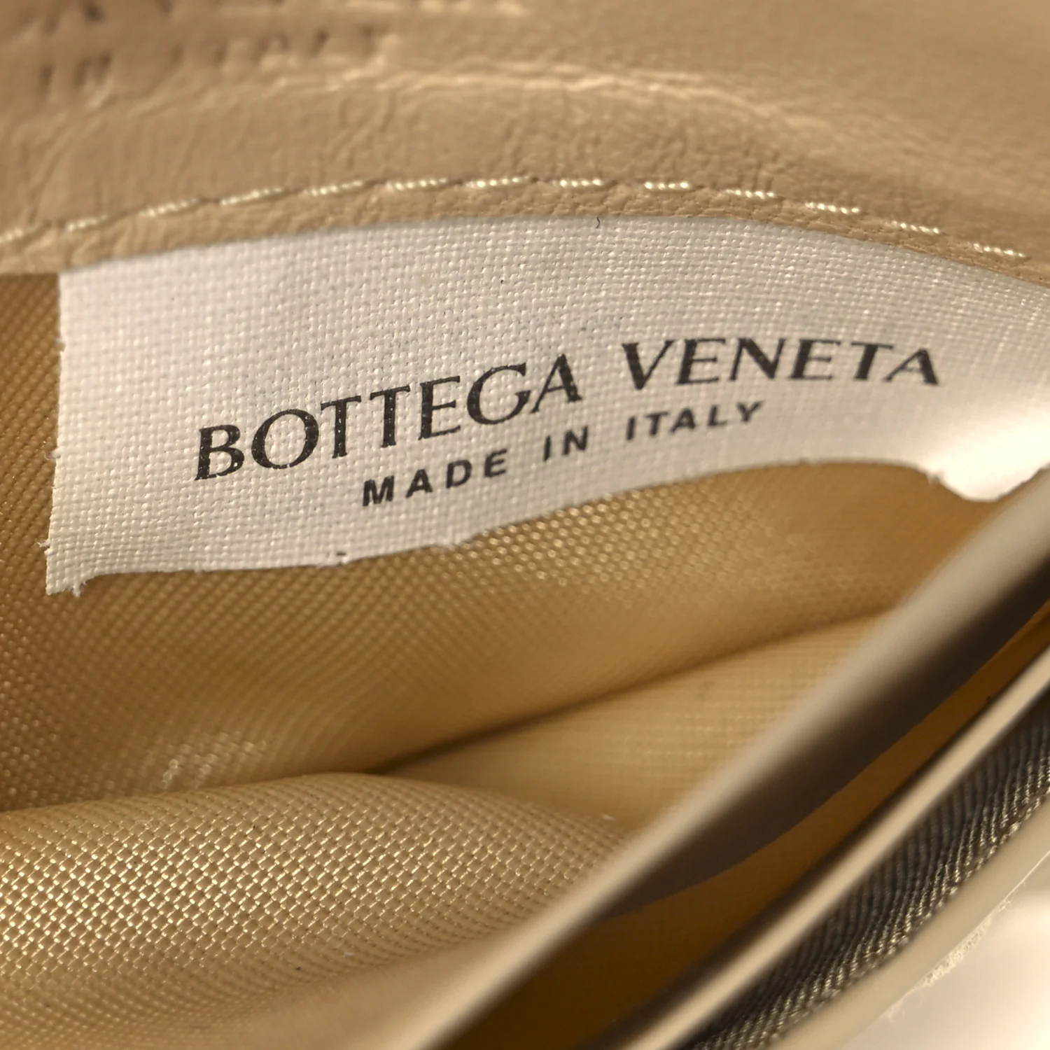 Nappa Intrecciato Card Holder Porridge - Image 7
