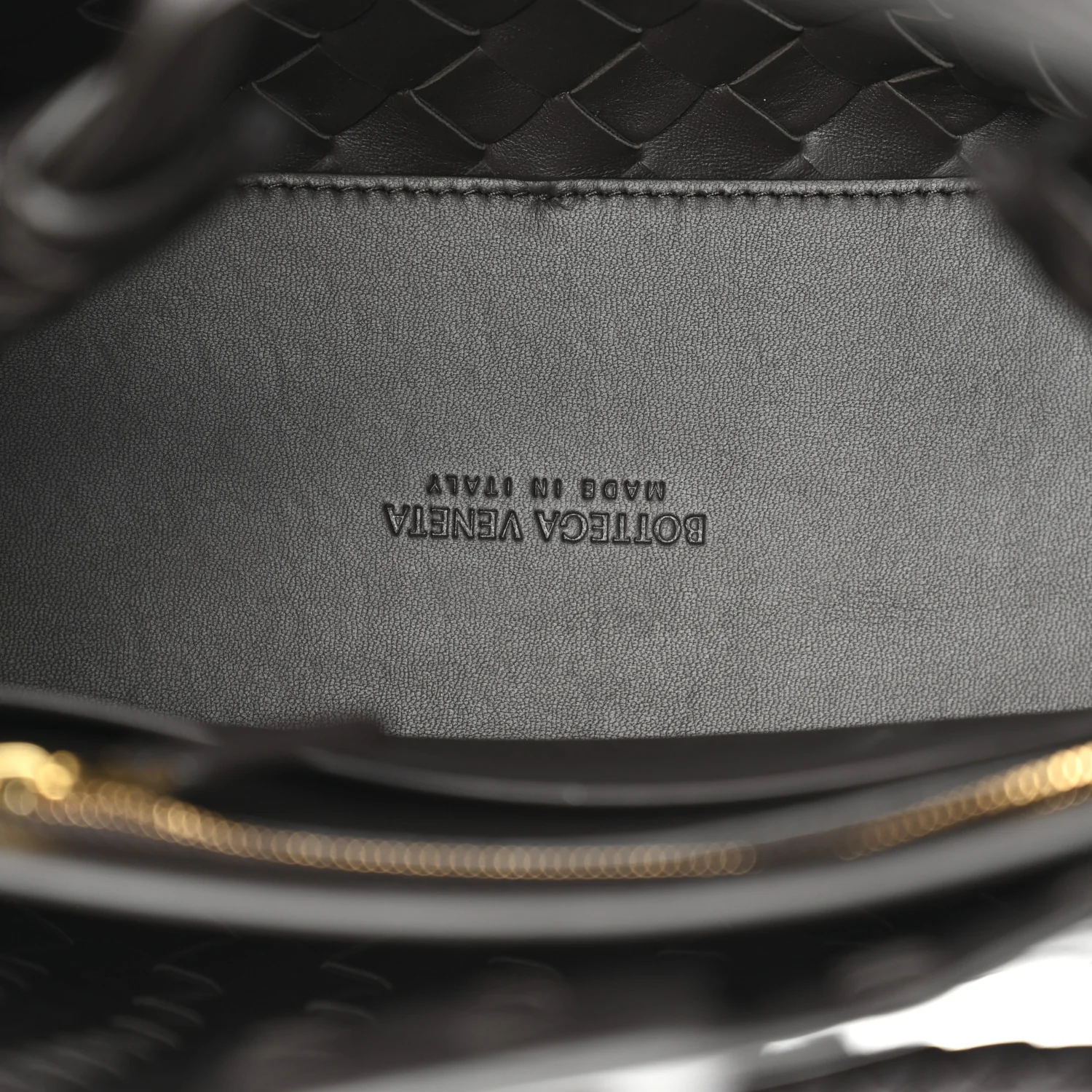 Nappa Intrecciato Small Andiamo Shoulder Bag Fondant - Image 5