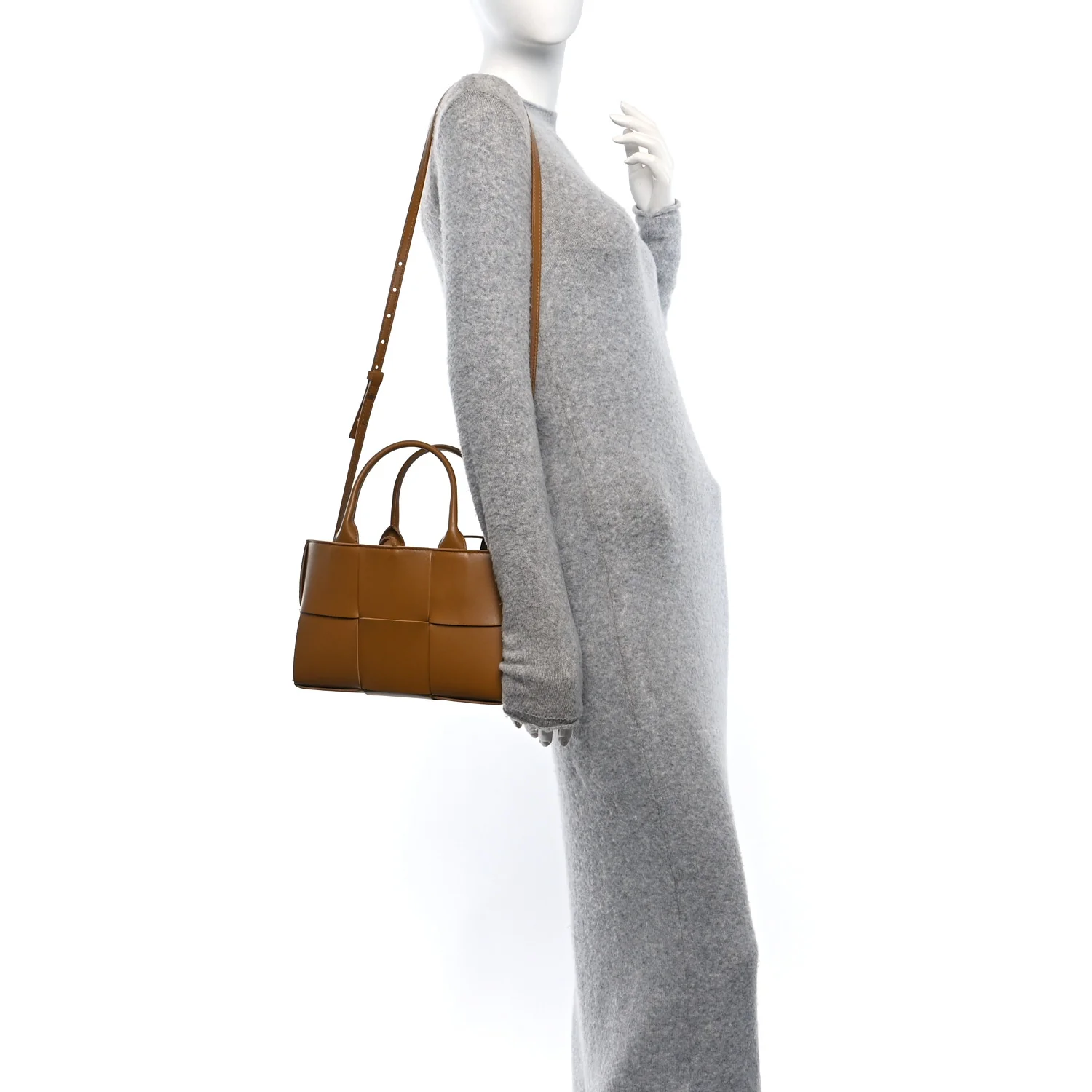 Nappa Maxi Intrecciato Mini Arco Tote Camel - Image 2