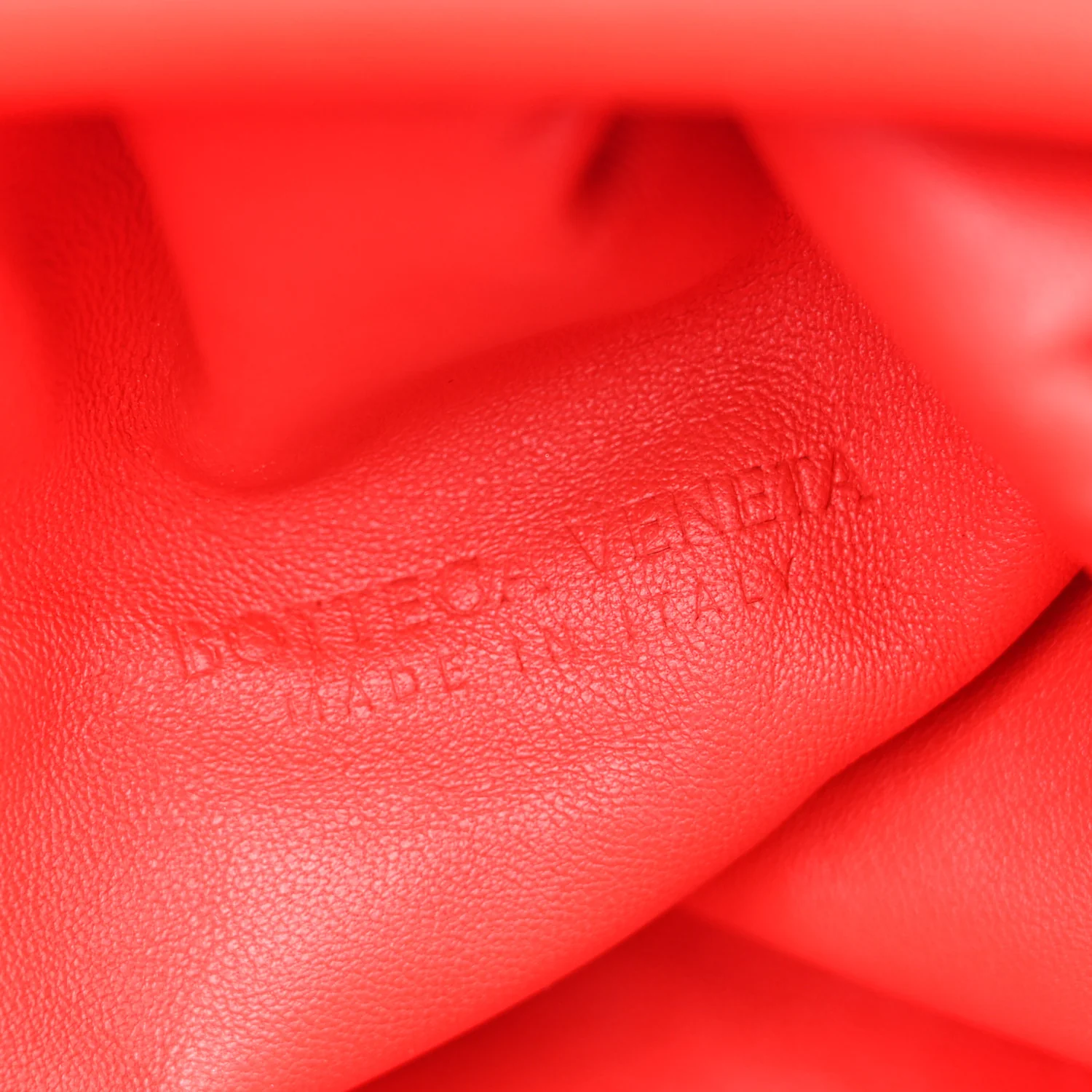 Nappa Maxi Intrecciato The Pouch Oversized Clutch Bright Red - Image 6