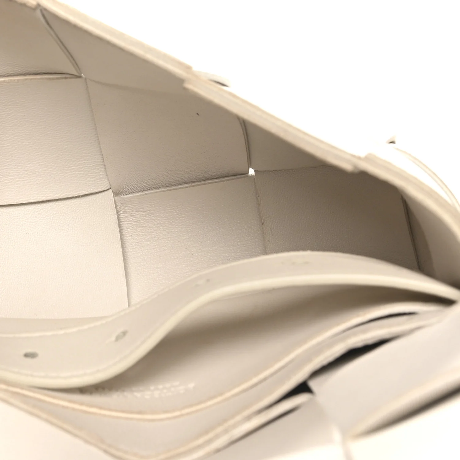 Nappa Maxi Intreccio The Belt Cassette Bag White - Image 4