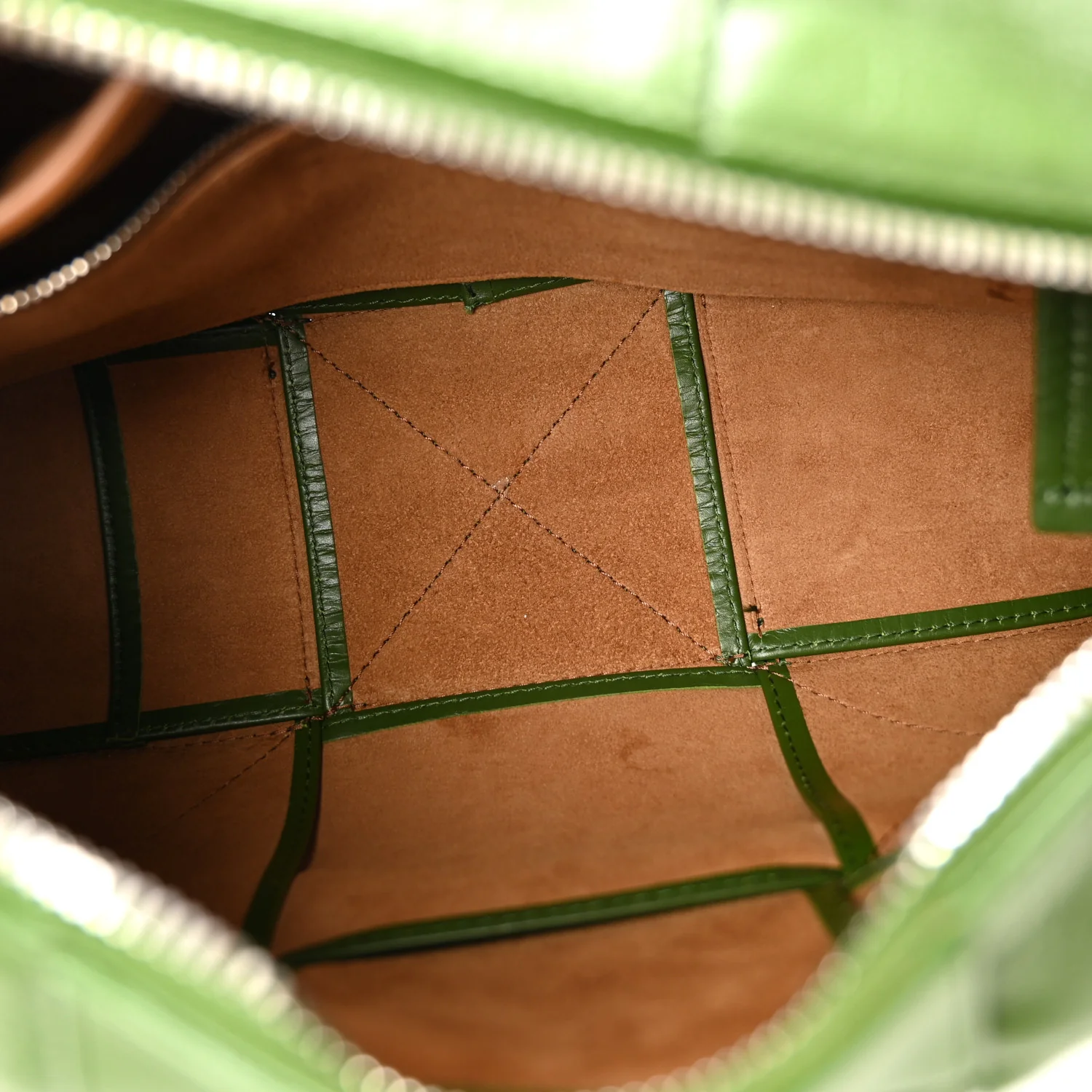 Paper Calfskin Maxi Intreccio Medium Arco Camera Bag Avocado - Image 5