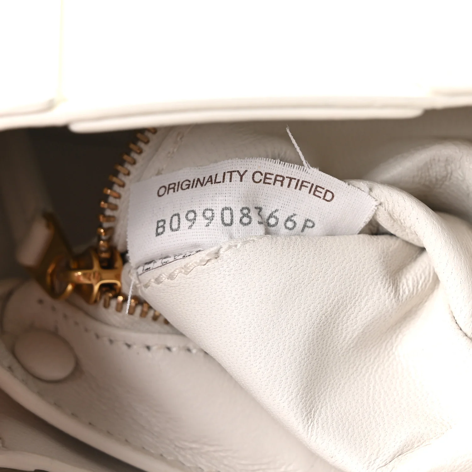 Patent Maxi Intrecciato Cassette Crossbody Bag White - Image 7