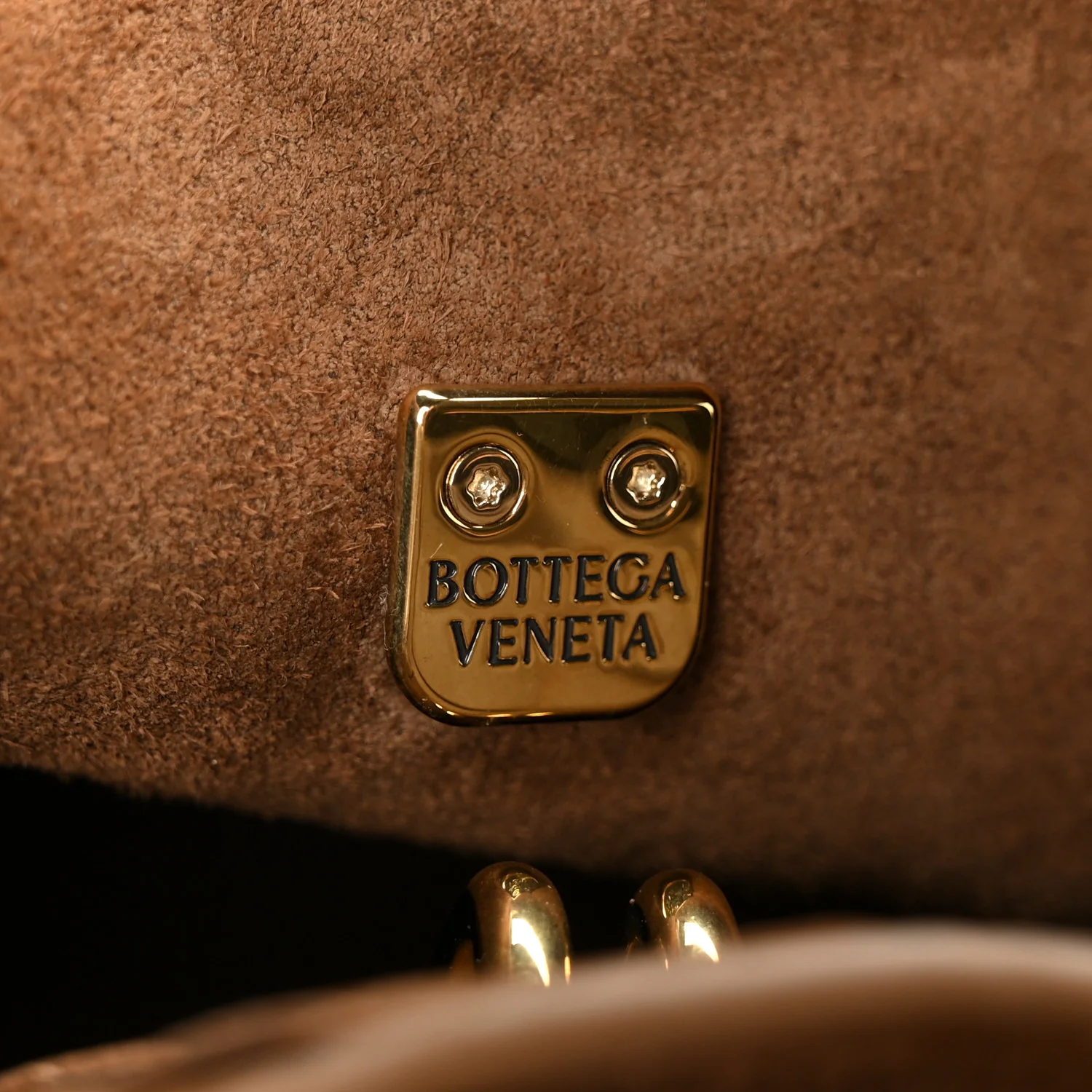 Silky Calfskin Small Ciao Ciao Nocciola - Image 7