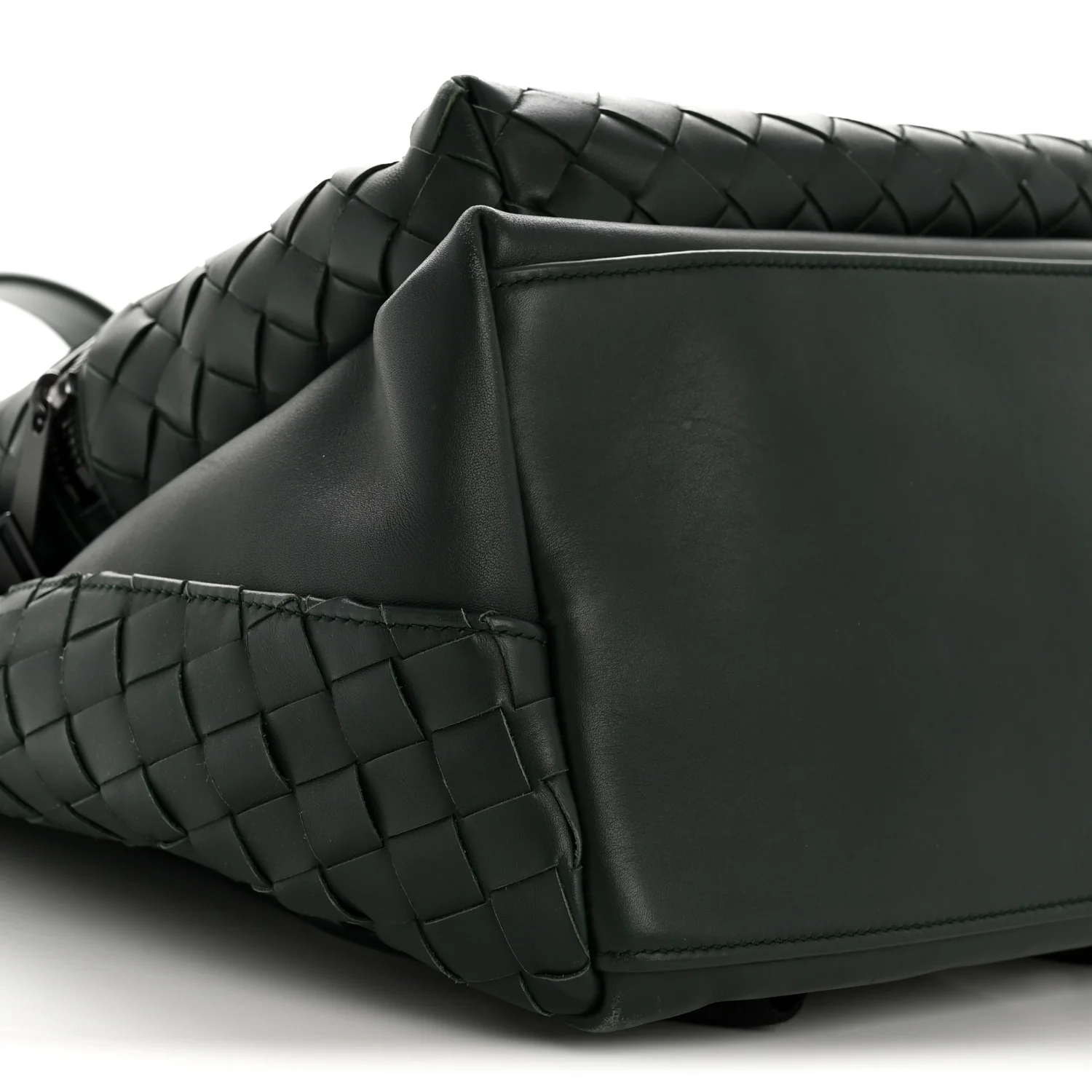 Smooth Calfskin Intrecciato Borsa Backpack Pine - Image 9