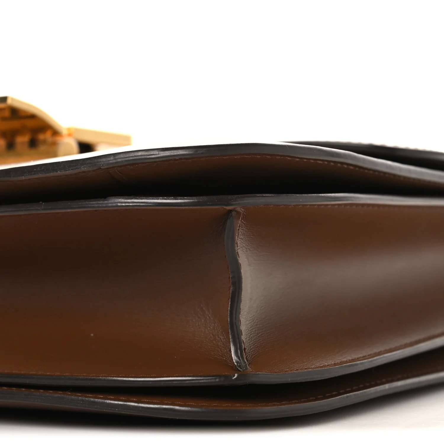 Box Calfskin Medium Classic Box Flap Bag Camel - Image 9