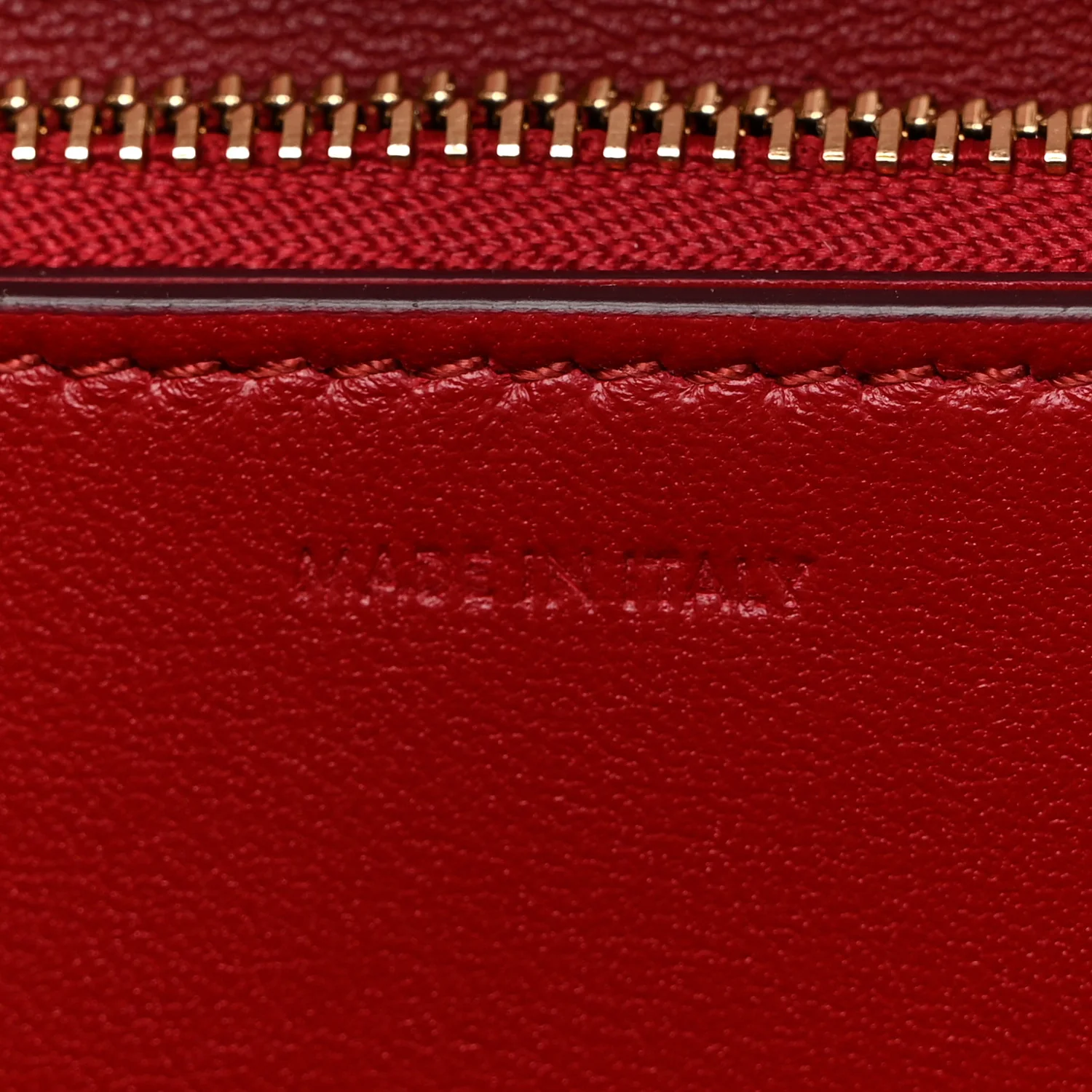 Box Calfskin Medium Classic Box Flap Bag Red - Image 7