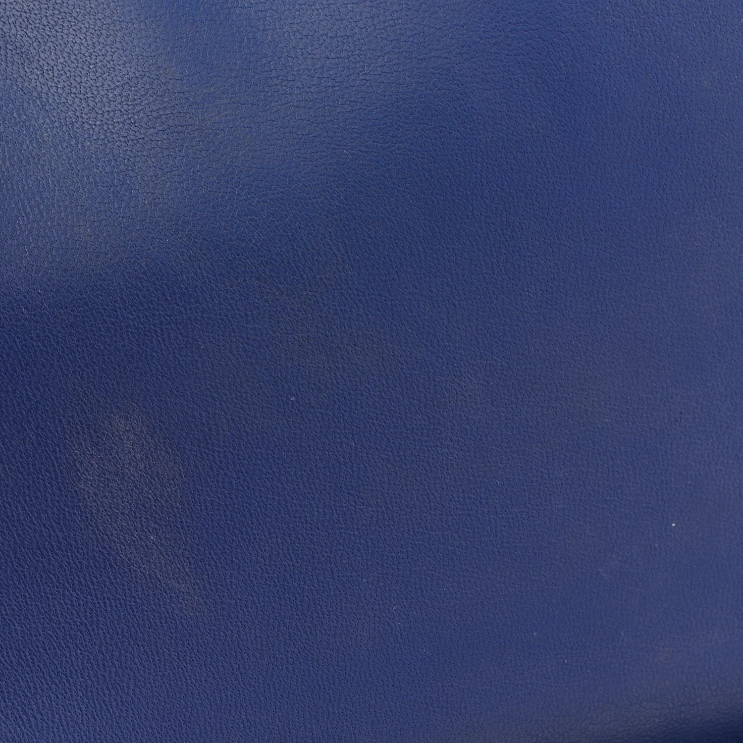 Grained Calfskin Small Trotteur Indigo - Image 12