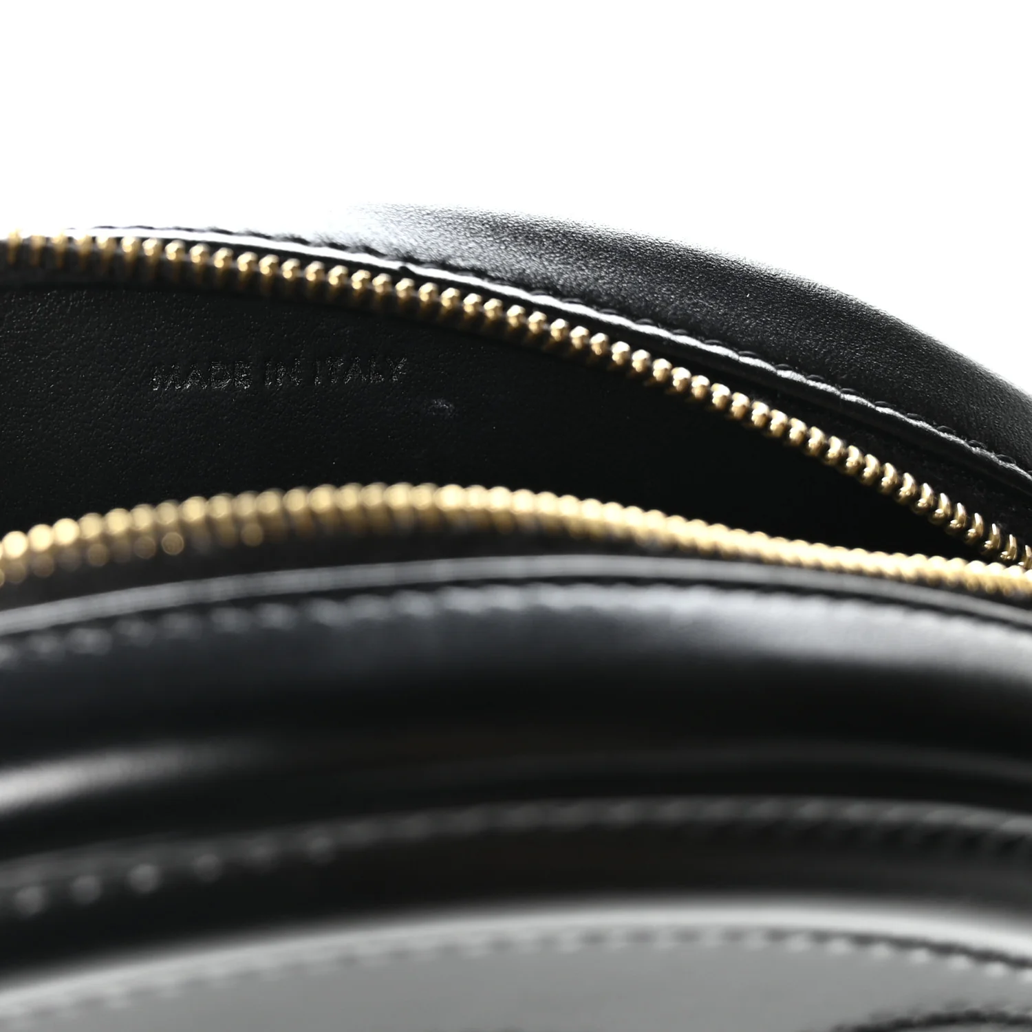 Smooth Calfskin Cuir Small Triomphe Oval Crossbody Purse Black - Image 6