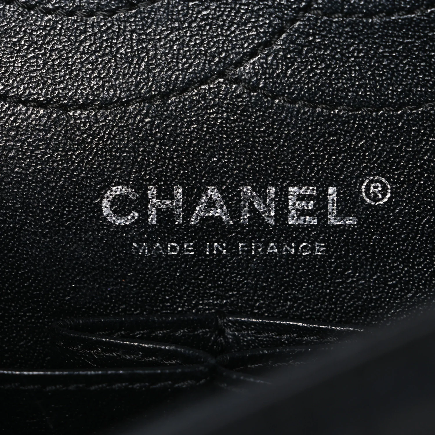 Aged Calfskin Chevron Quilted 2.55 Reissue 225 Flap So Black - Image 6