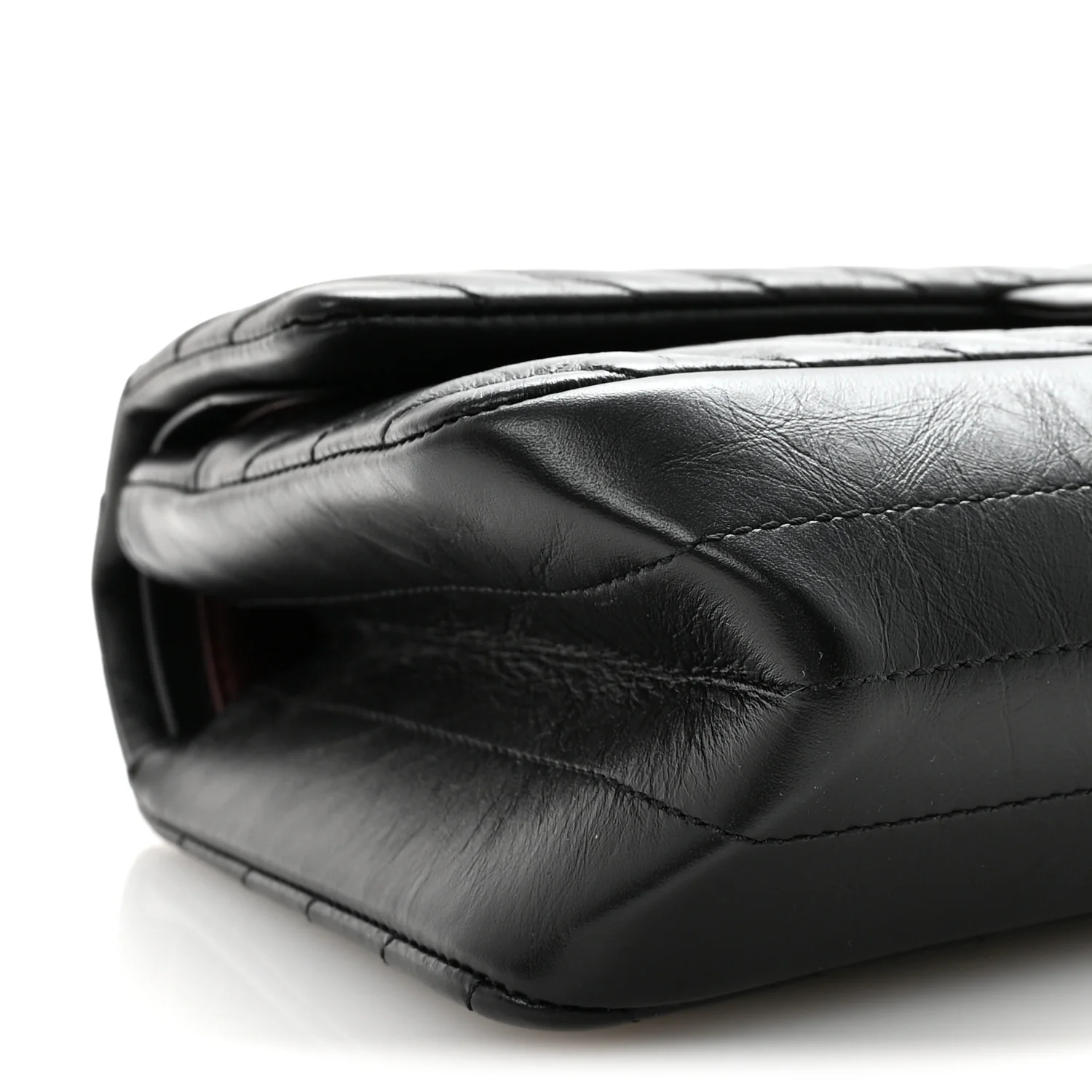 Aged Calfskin Chevron Quilted 2.55 Reissue 225 Flap So Black - Image 9