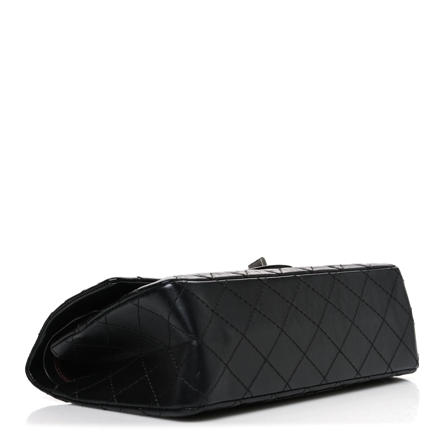 Aged Calfskin Quilted 2.55 Reissue 225 Flap Black - Image 4