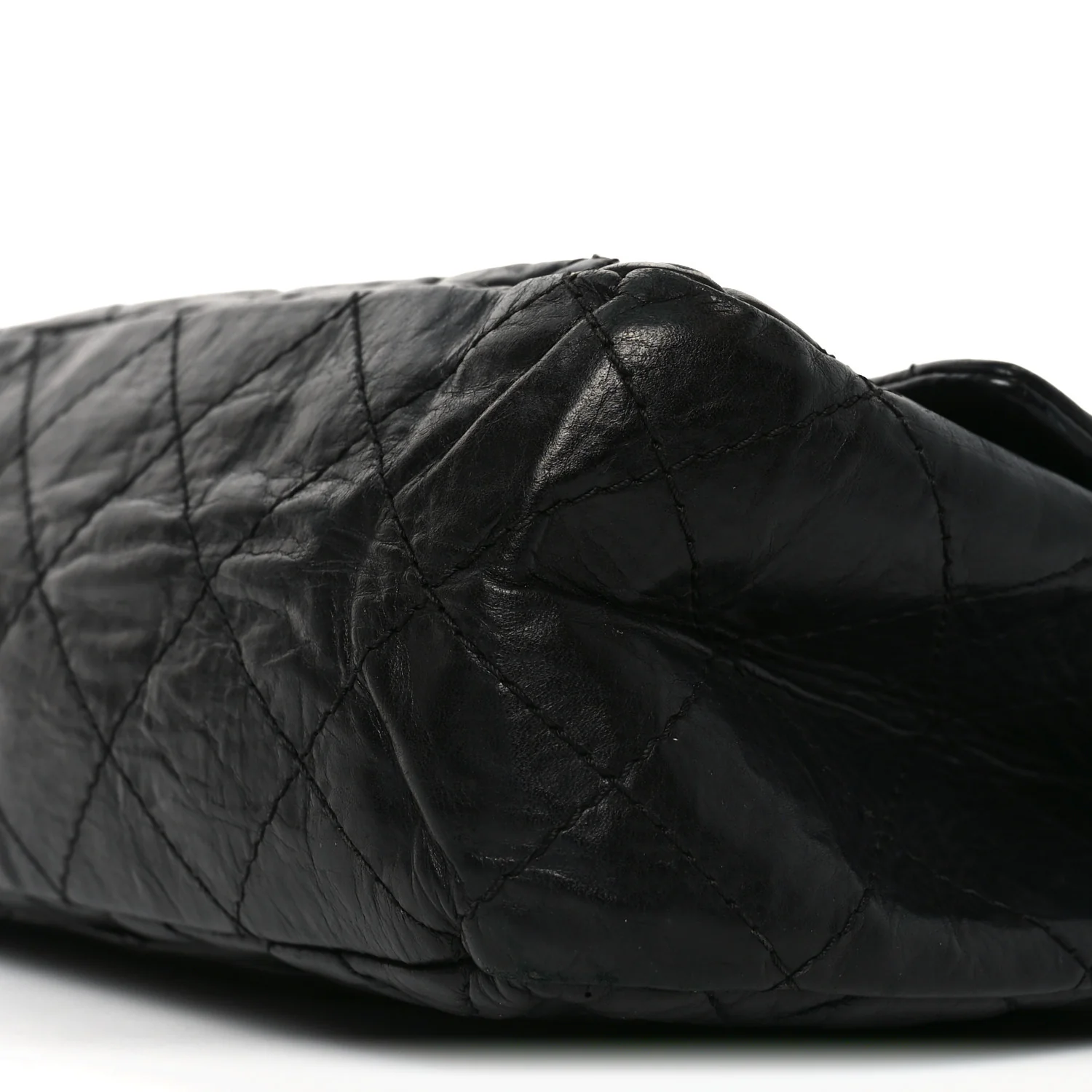 Aged Calfskin Quilted 2.55 Reissue 226 Flap Black - Image 10