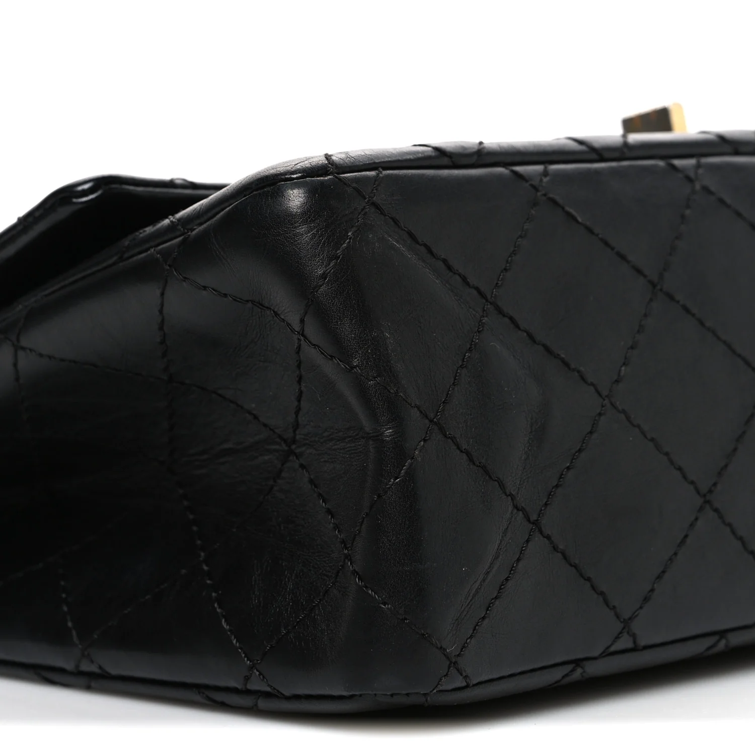 Aged Calfskin Quilted 2.55 Reissue 226 Flap Black - Image 8