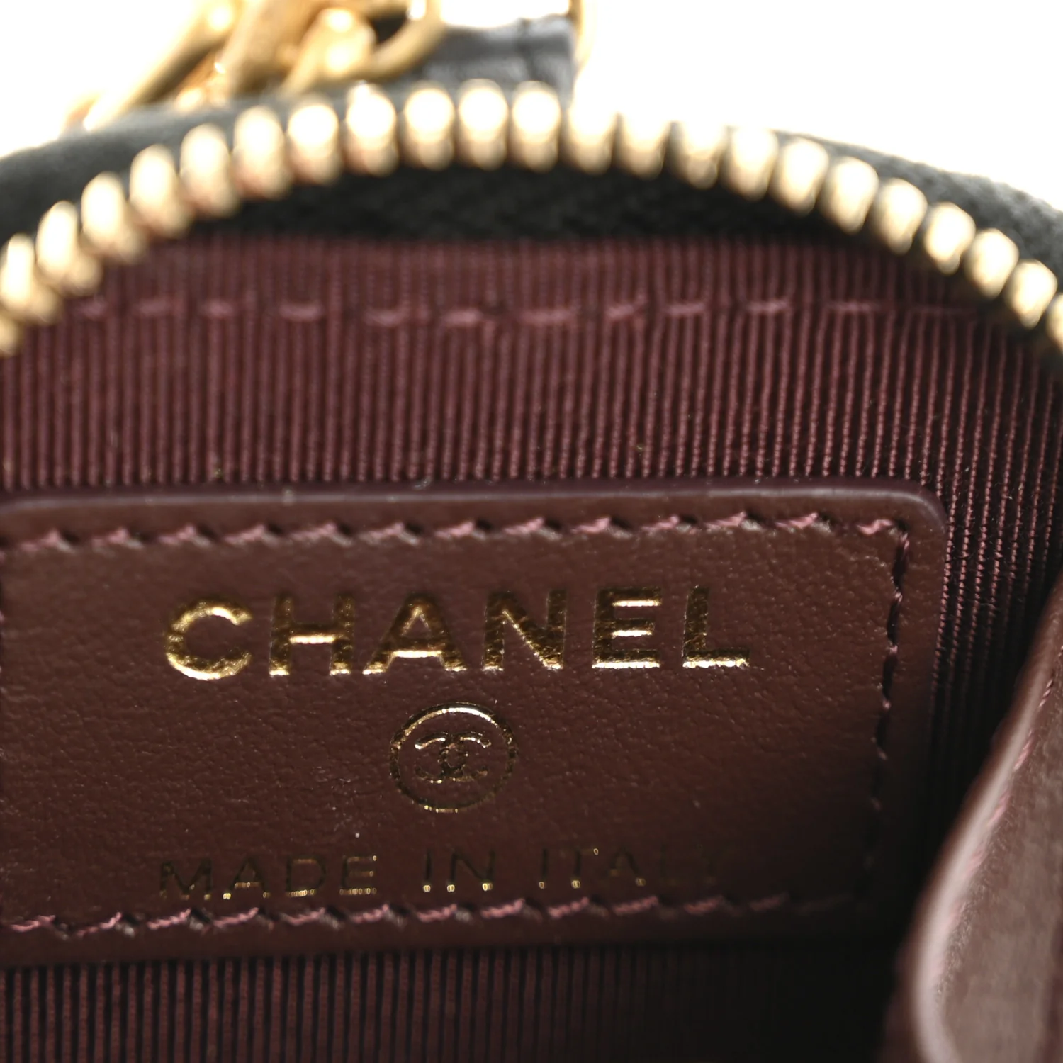 Aged Calfskin Quilted 2.55 Reissue Clutch With Chain Black - Image 6