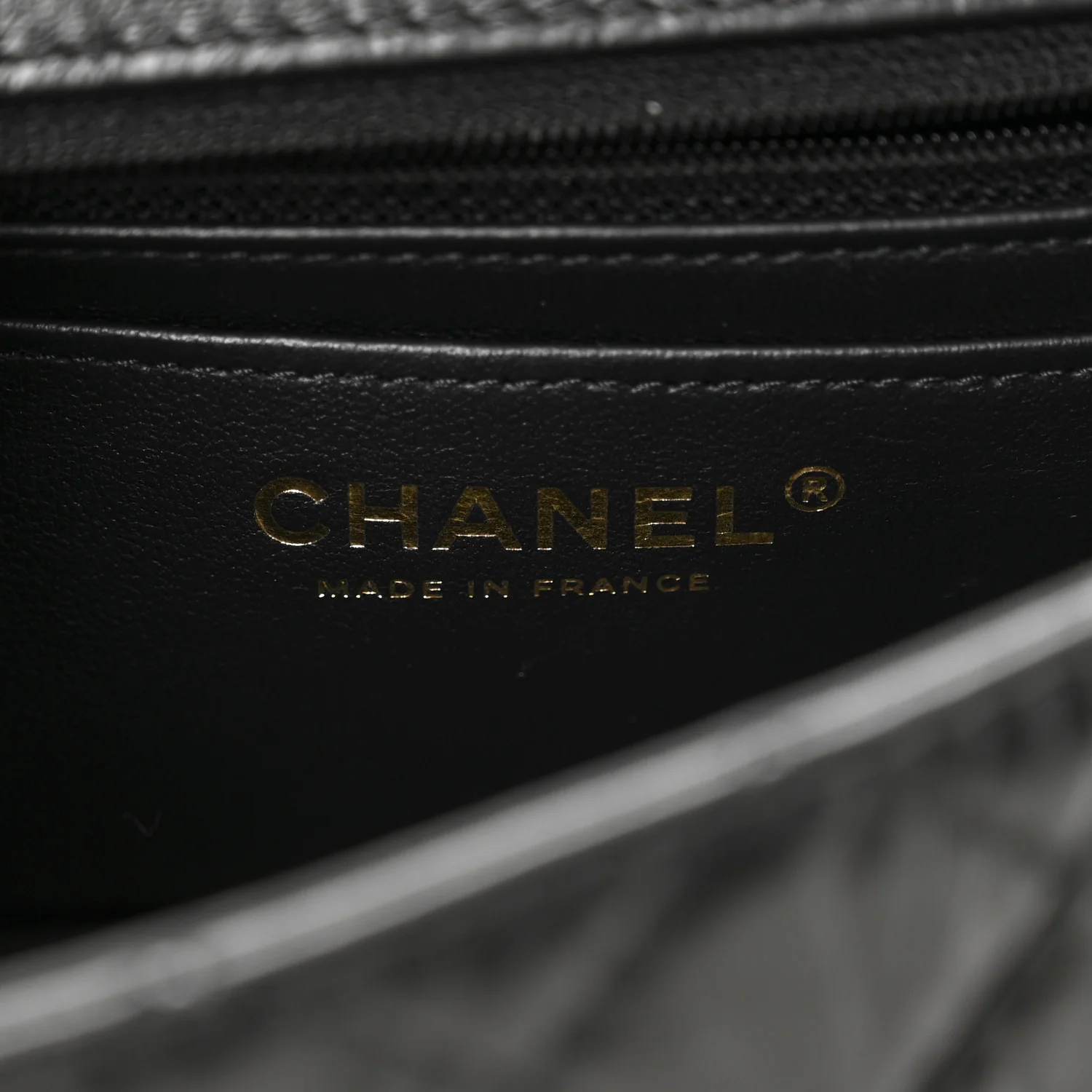 Aged Calfskin Quilted 2.55 Reissue Mini Flap Black - Image 6