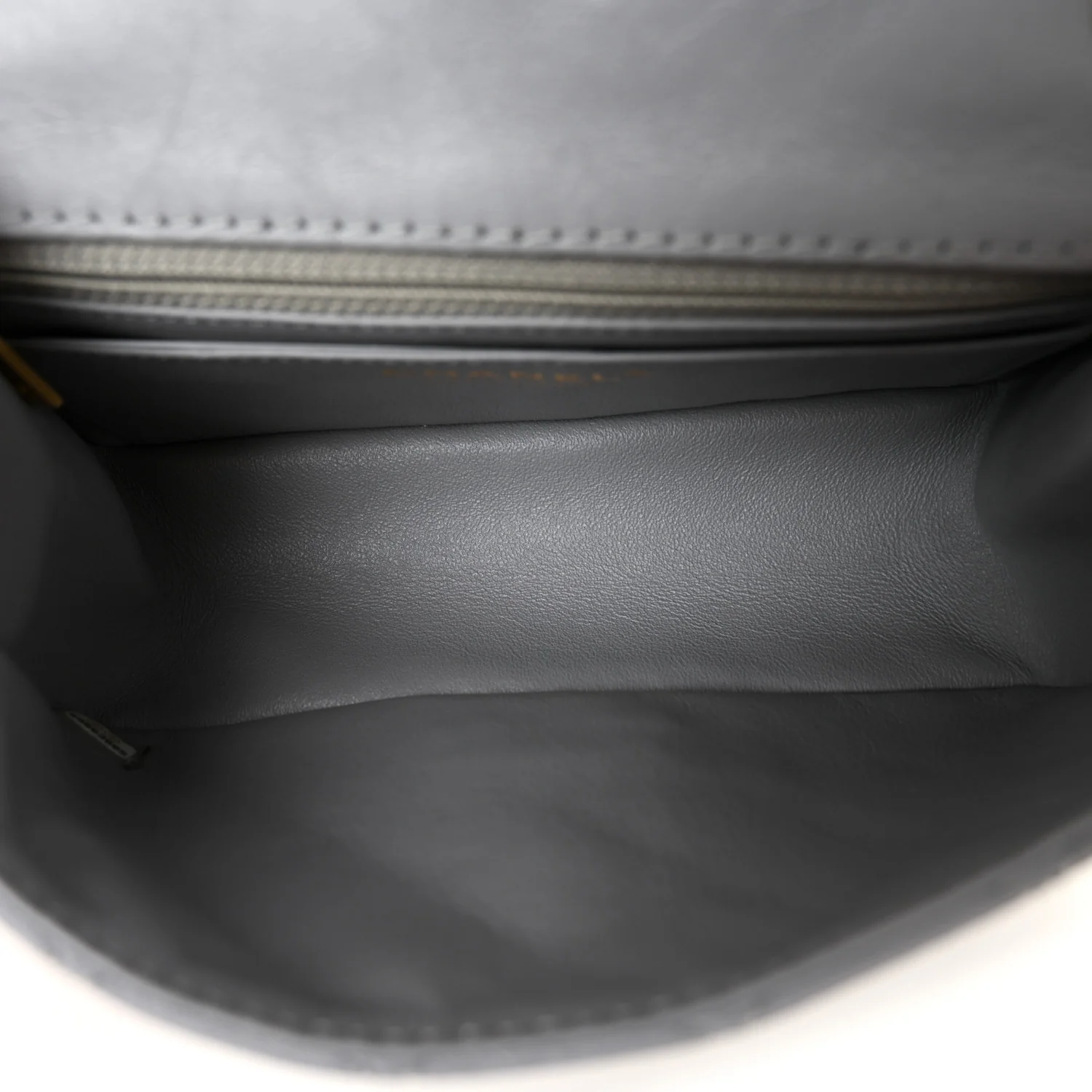 Aged Calfskin Quilted 2.55 Reissue Mini Flap Grey - Image 5