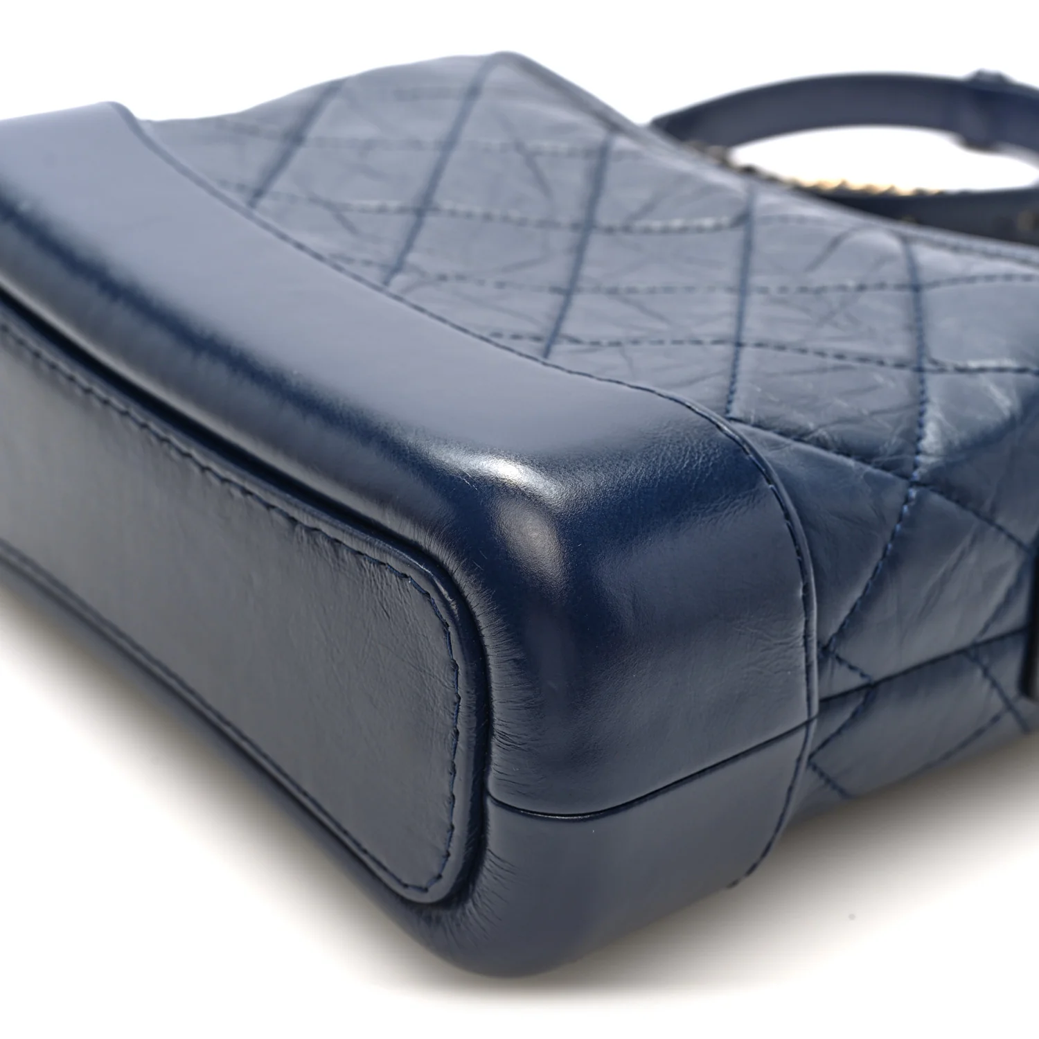 Aged Calfskin Quilted Small Gabrielle Hobo Navy - Image 10