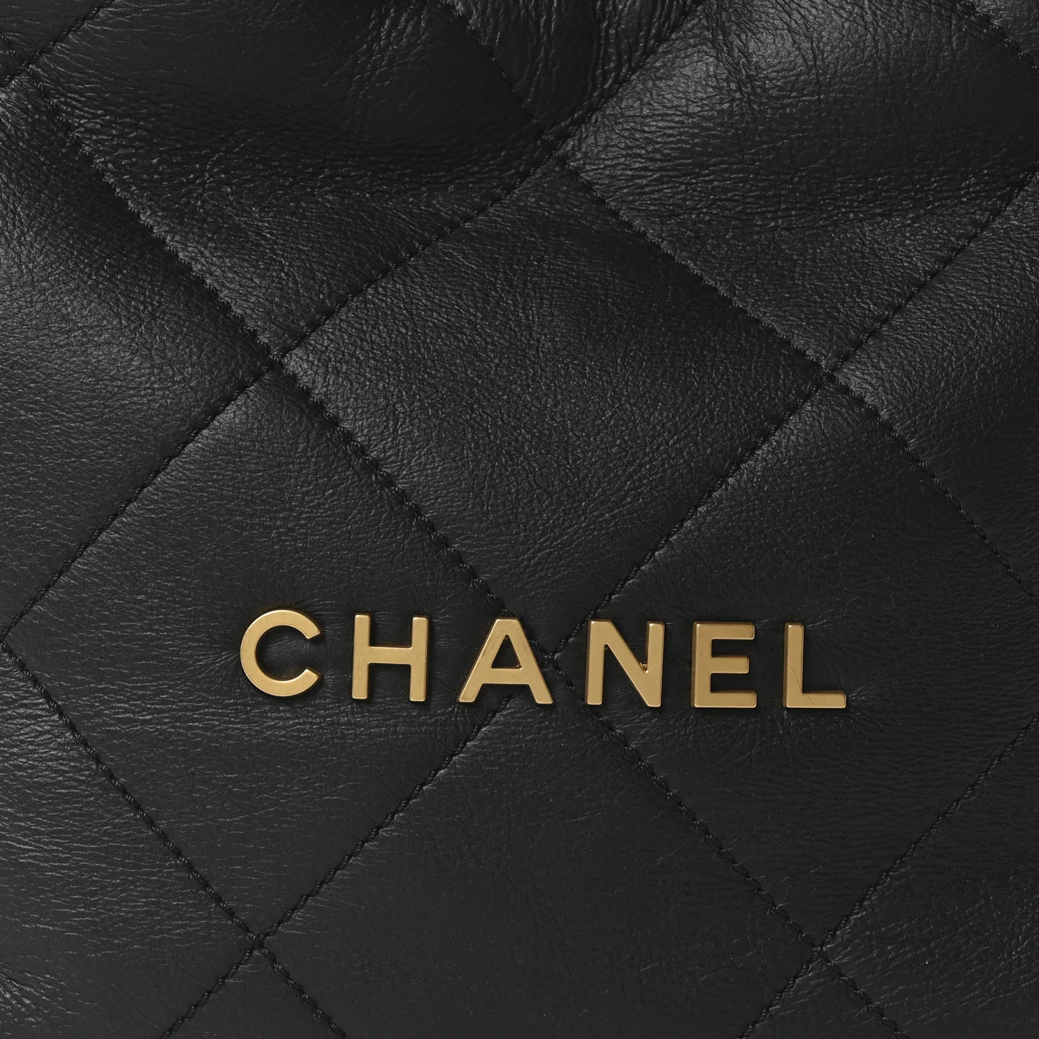 Aged Lambskin Shearling Quilted Small Chanel 22 Black - Image 9