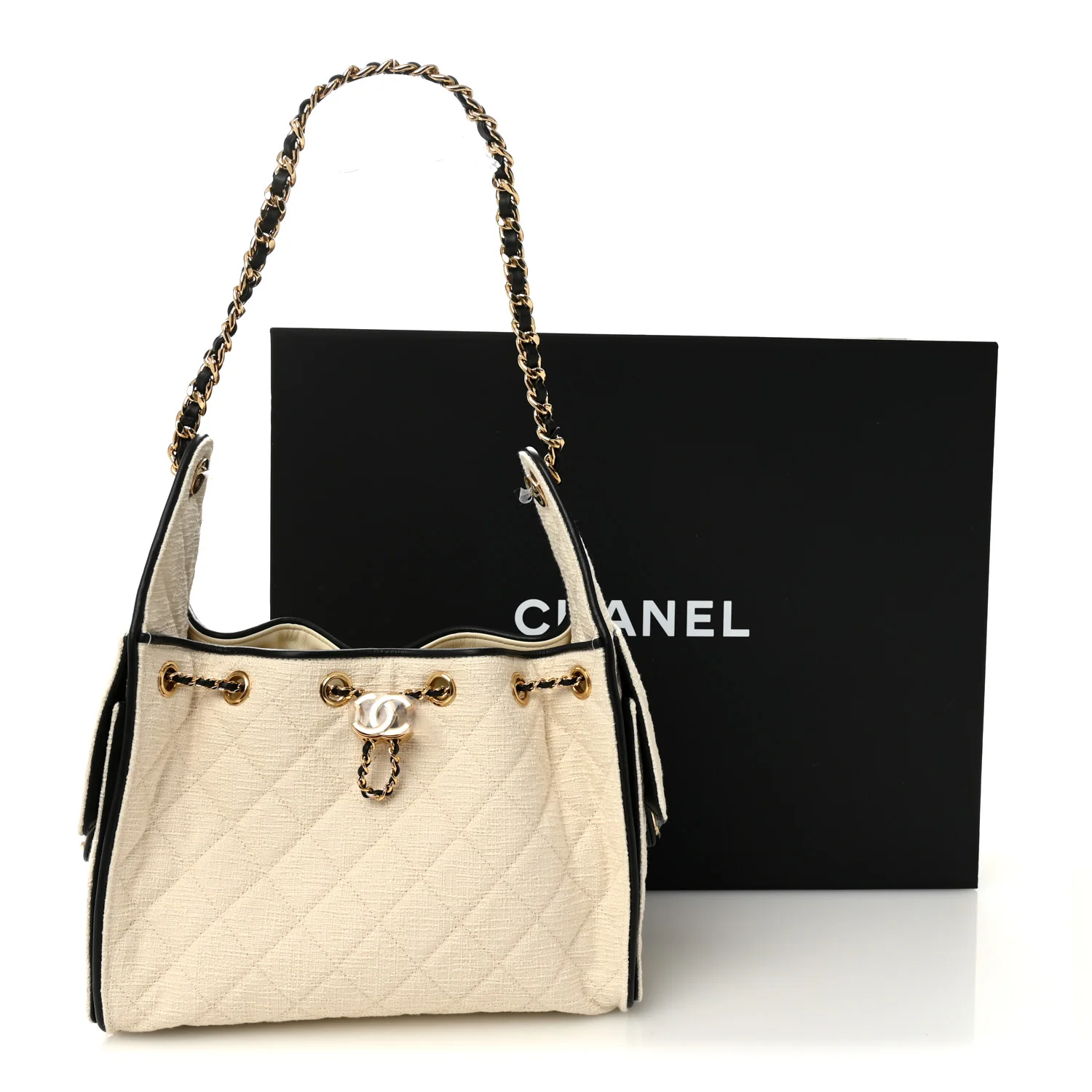 Braided Raffia Calfskin Quilted Small Chanel 25 Handbag White Black - Image 11