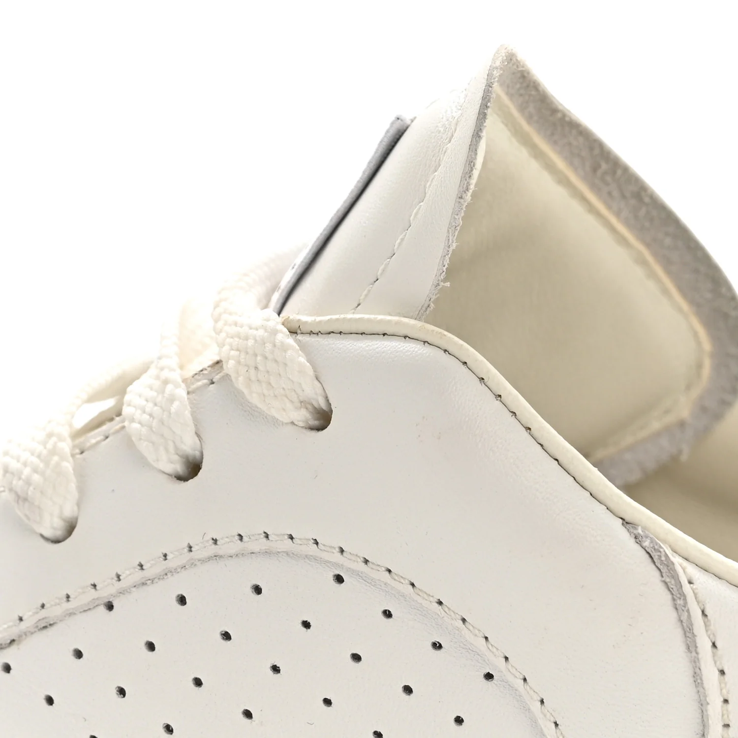 Calfskin CC Womens Sneakers 38 White - Image 10