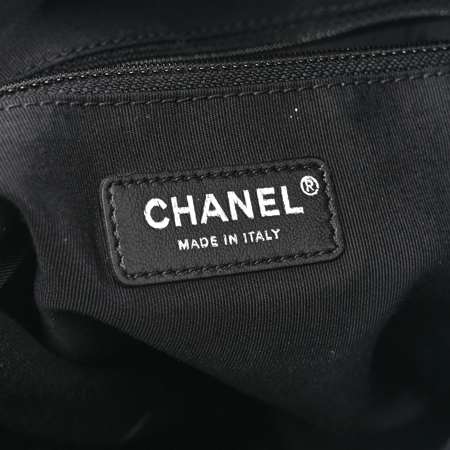 Calfskin Chain 20s Signature Tote Black - Image 6
