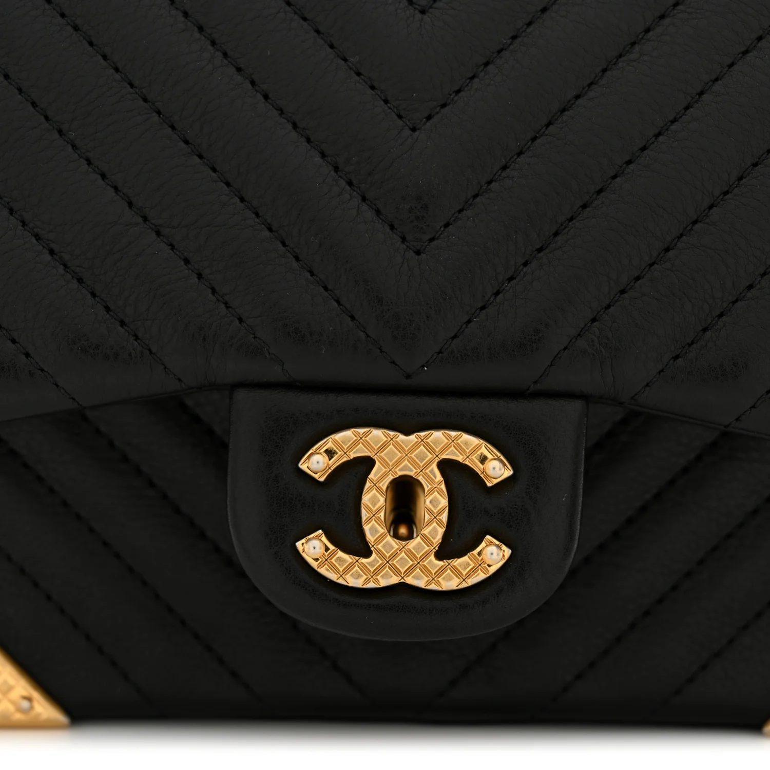 Calfskin Chevron Quilted Mini Rock The Corner Flap Black - Image 12