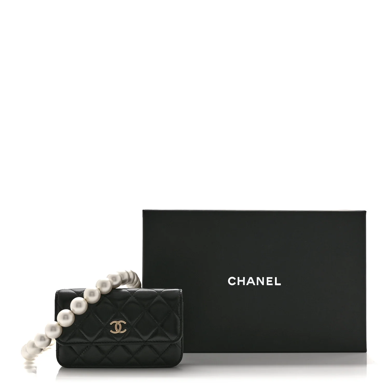 Calfskin Quilted Maxi Pearls Clutch With Chain Black - Image 12