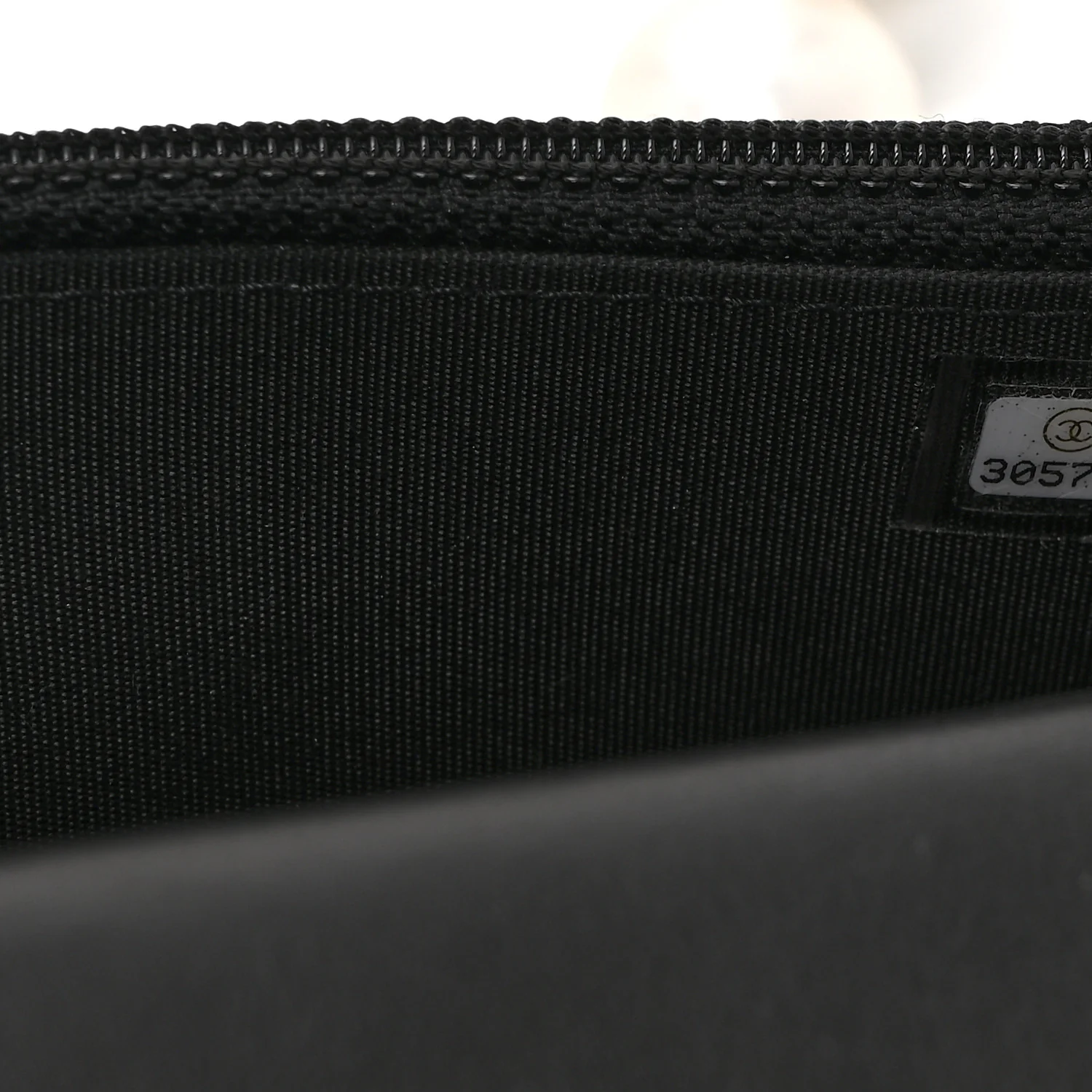 Calfskin Quilted Maxi Pearls Clutch With Chain Black - Image 8